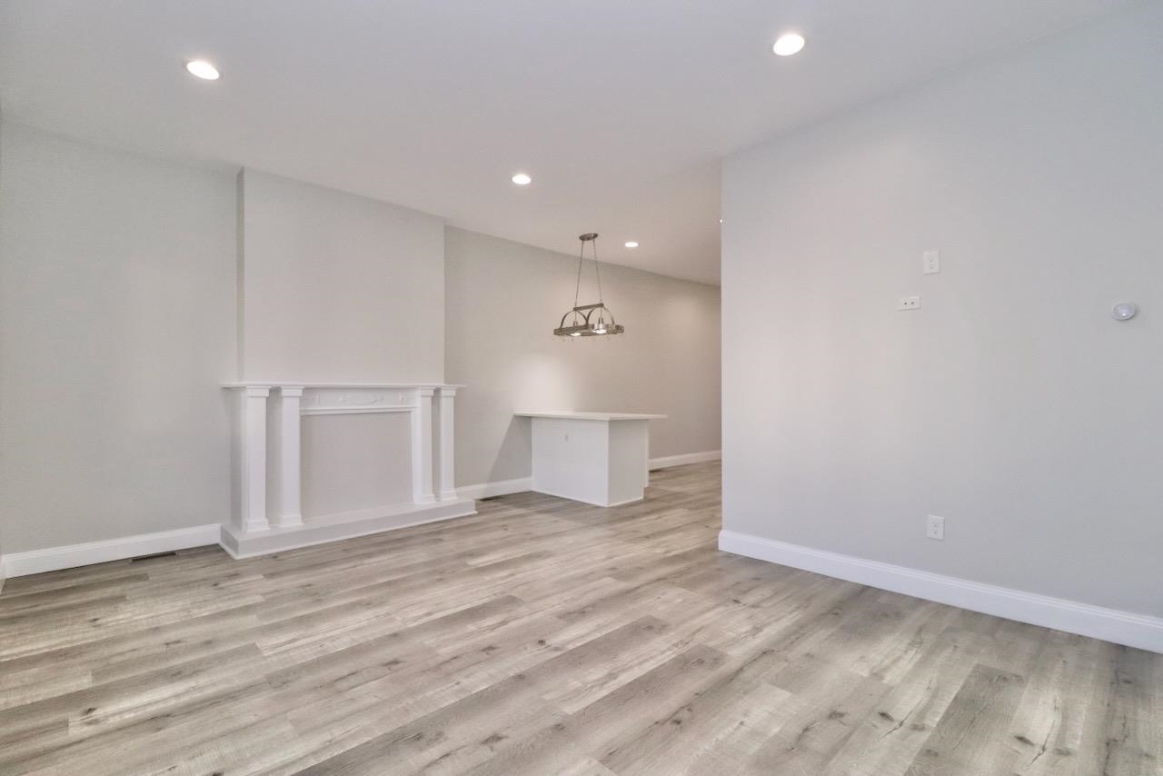 41 WASHBURN ST Unit: 1