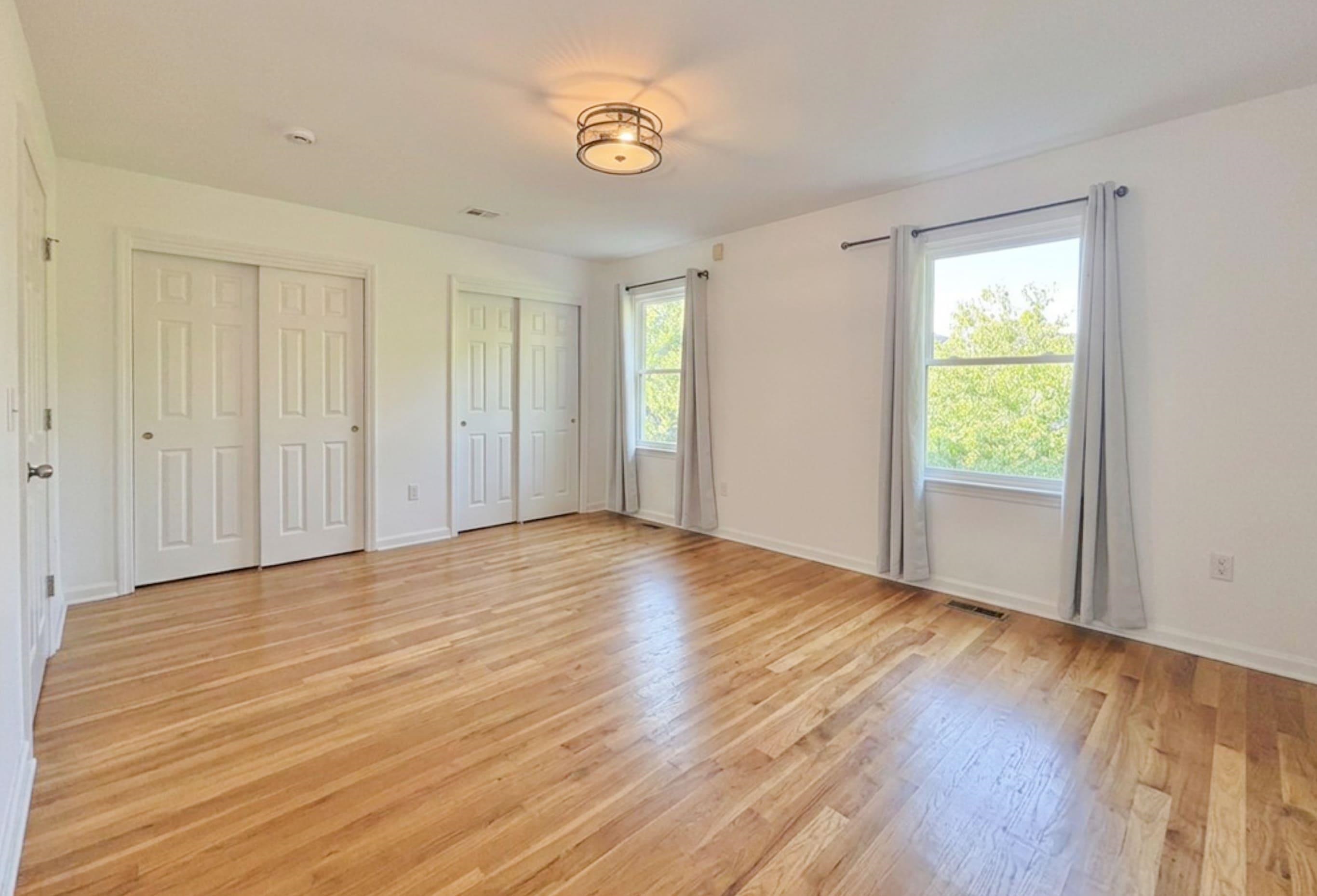 108 CLAREMONT AVE Unit: 2