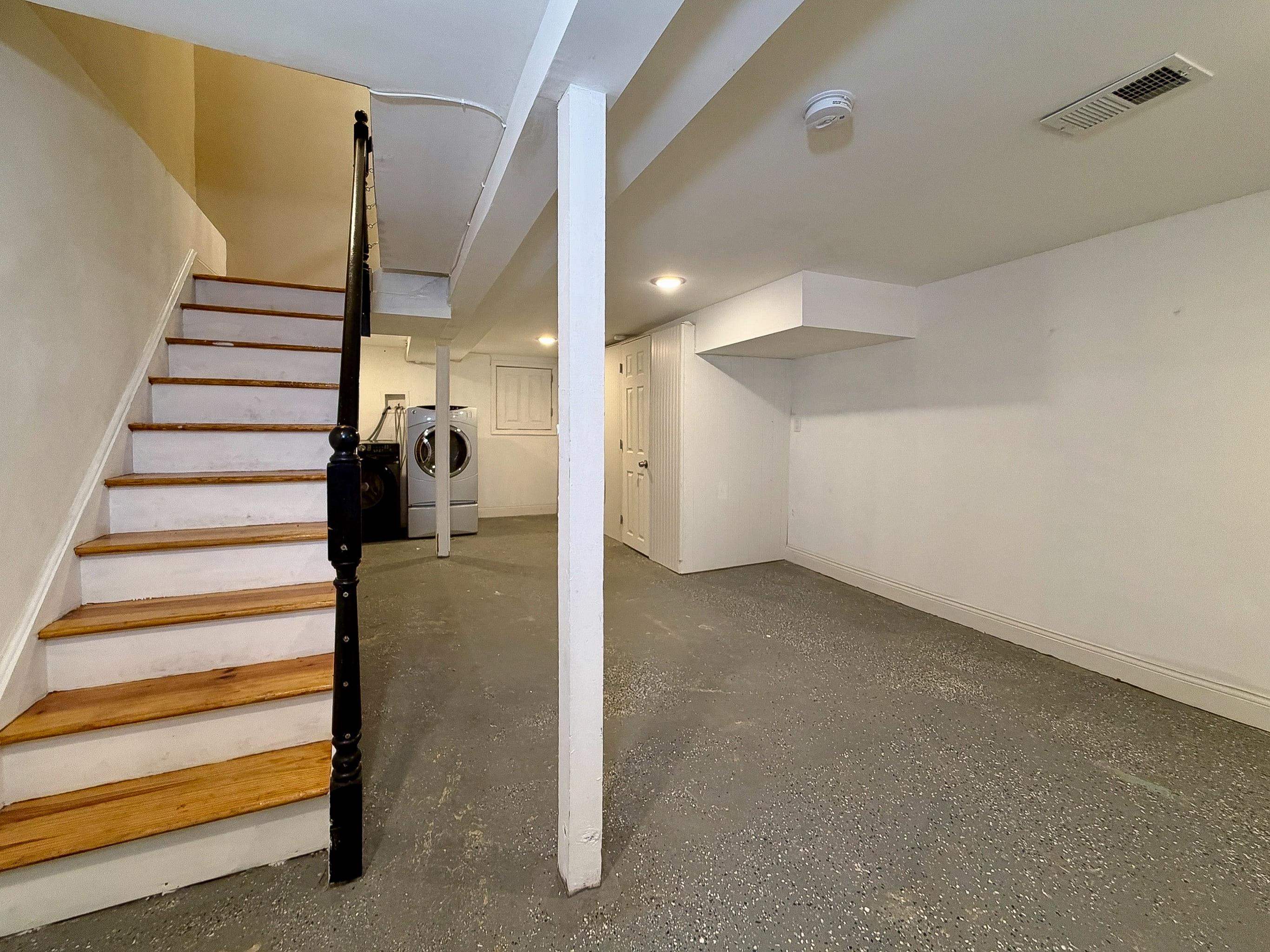 11A WEST 19TH ST