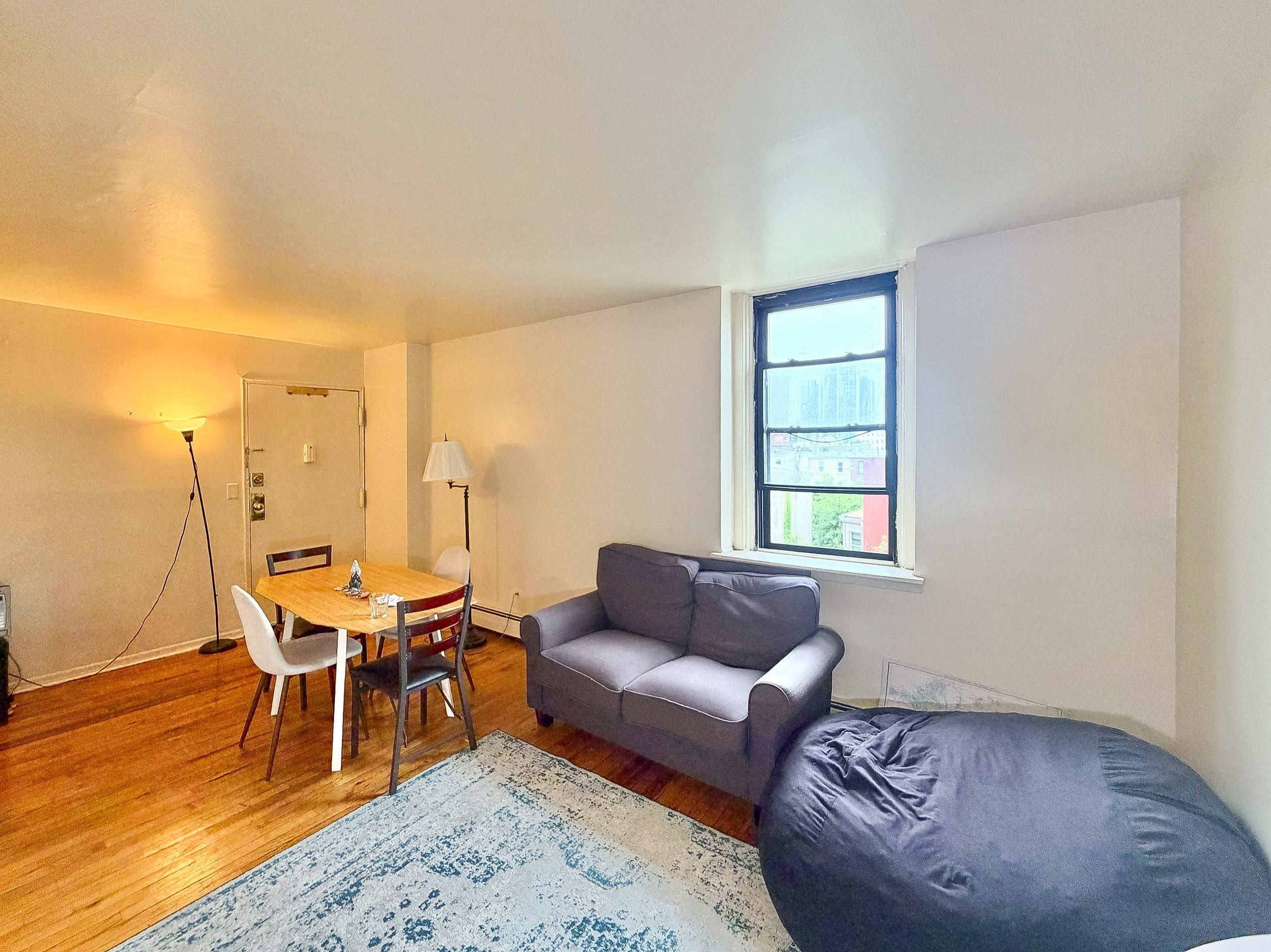 564 JERSEY AVE Unit: 4