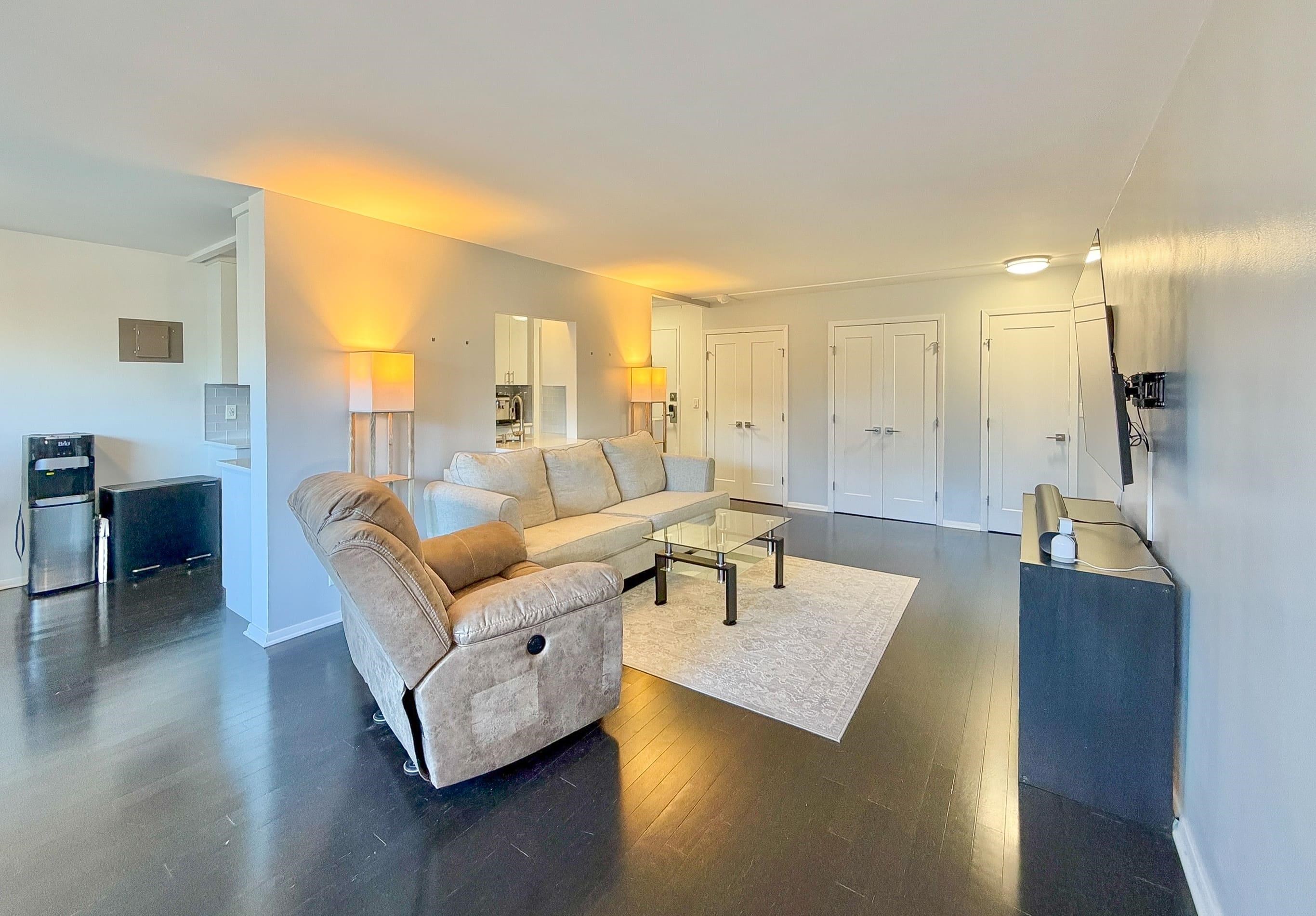 500 CENTRAL AVE Unit: 211