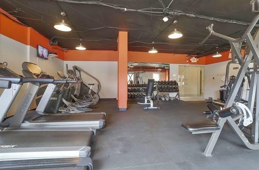 500 CENTRAL AVE Unit: 211