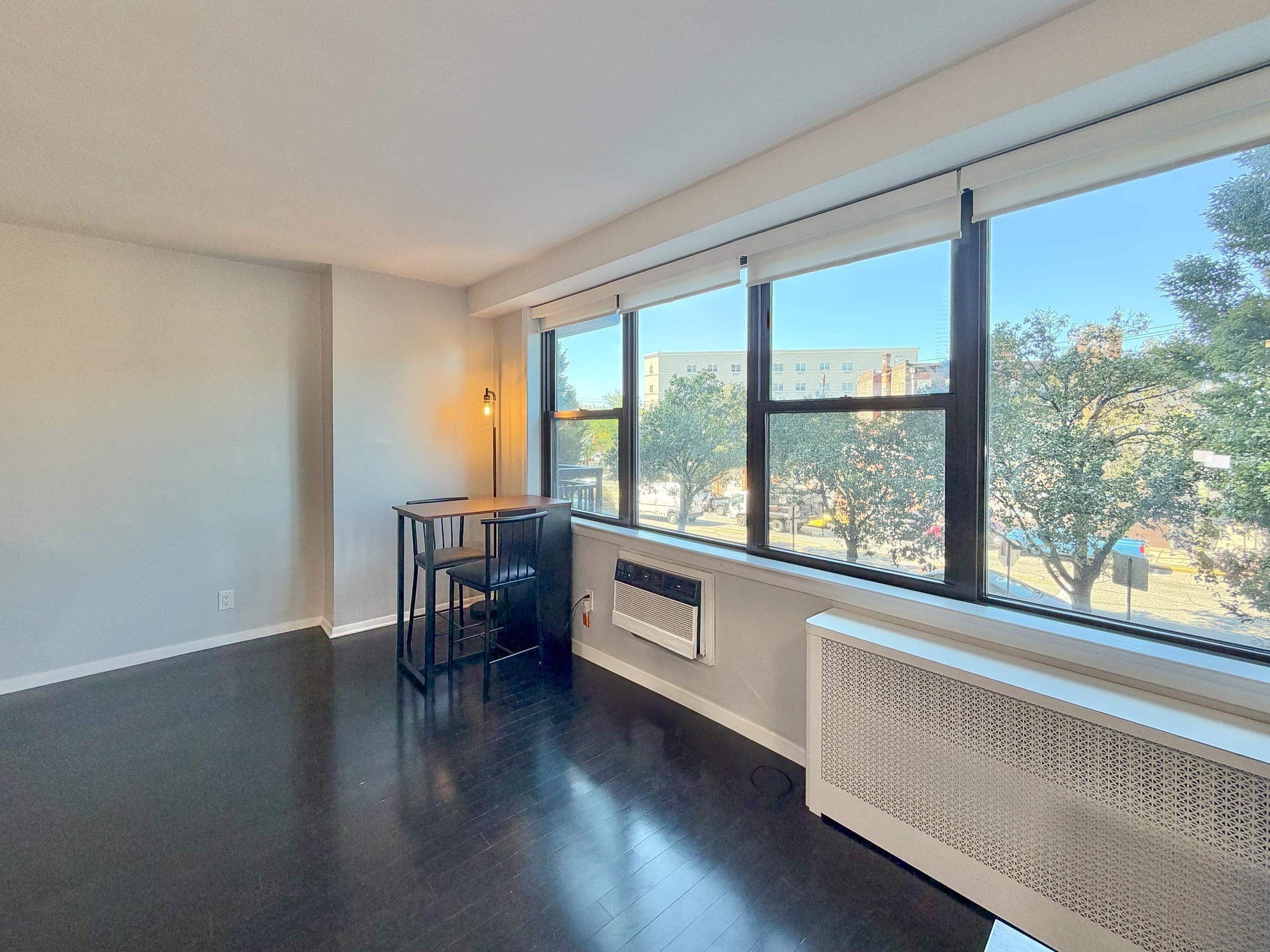 500 CENTRAL AVE Unit: 211