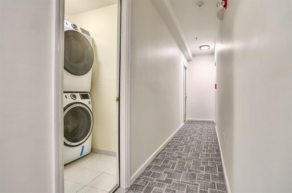 217 CLINTON ST Unit: 6