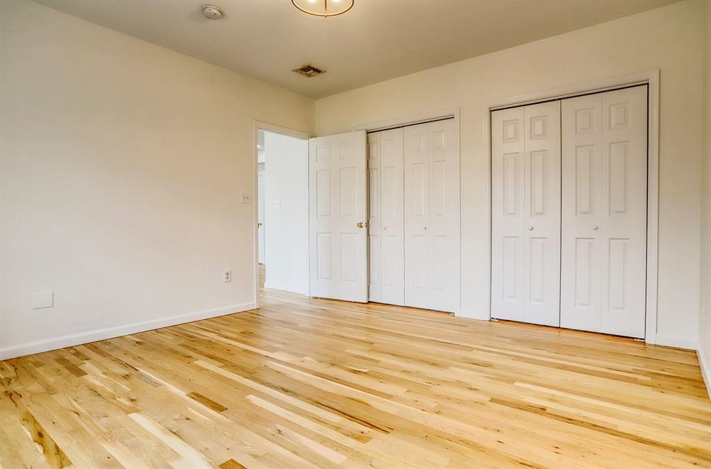 217 CLINTON ST Unit: 6