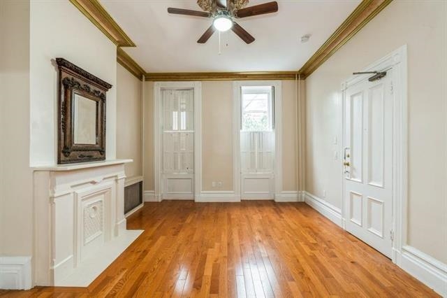 550 PALISADE AVE Unit: 1