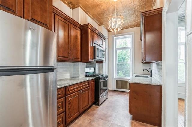 550 PALISADE AVE Unit: 1