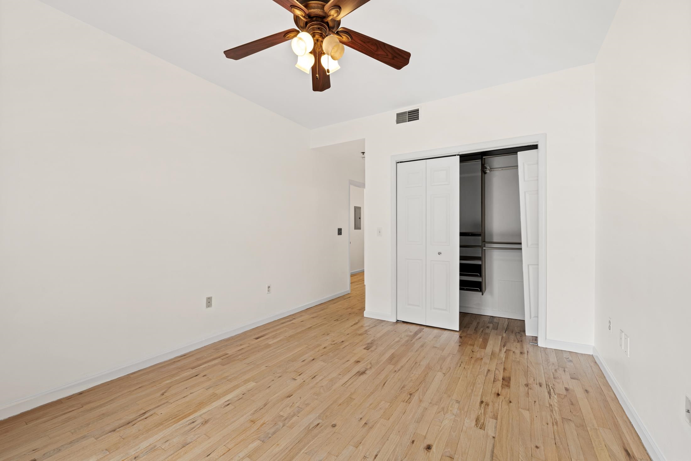 81 MONROE ST Unit: 2