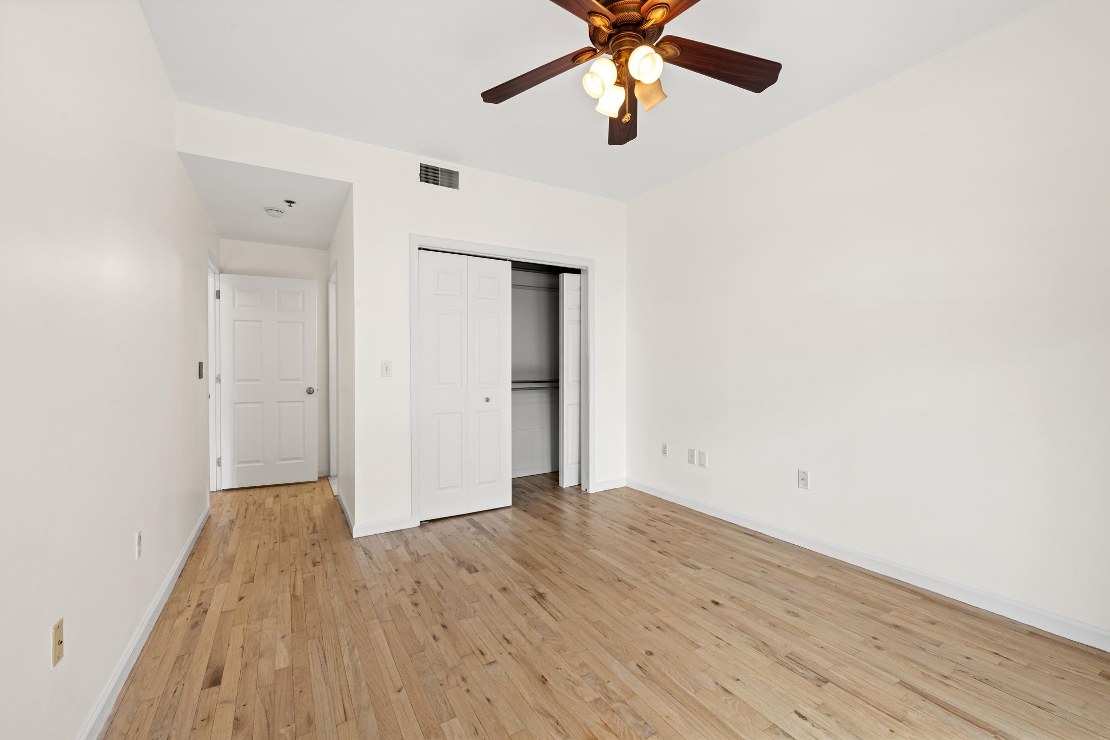 81 MONROE ST Unit: 2