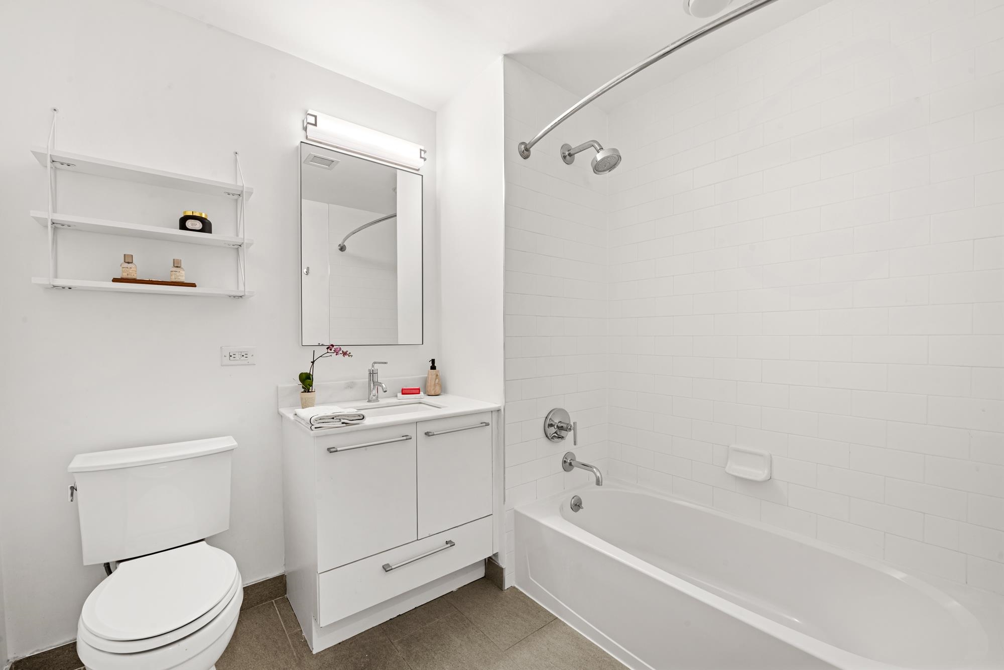 1450 WASHINGTON ST Unit: 516