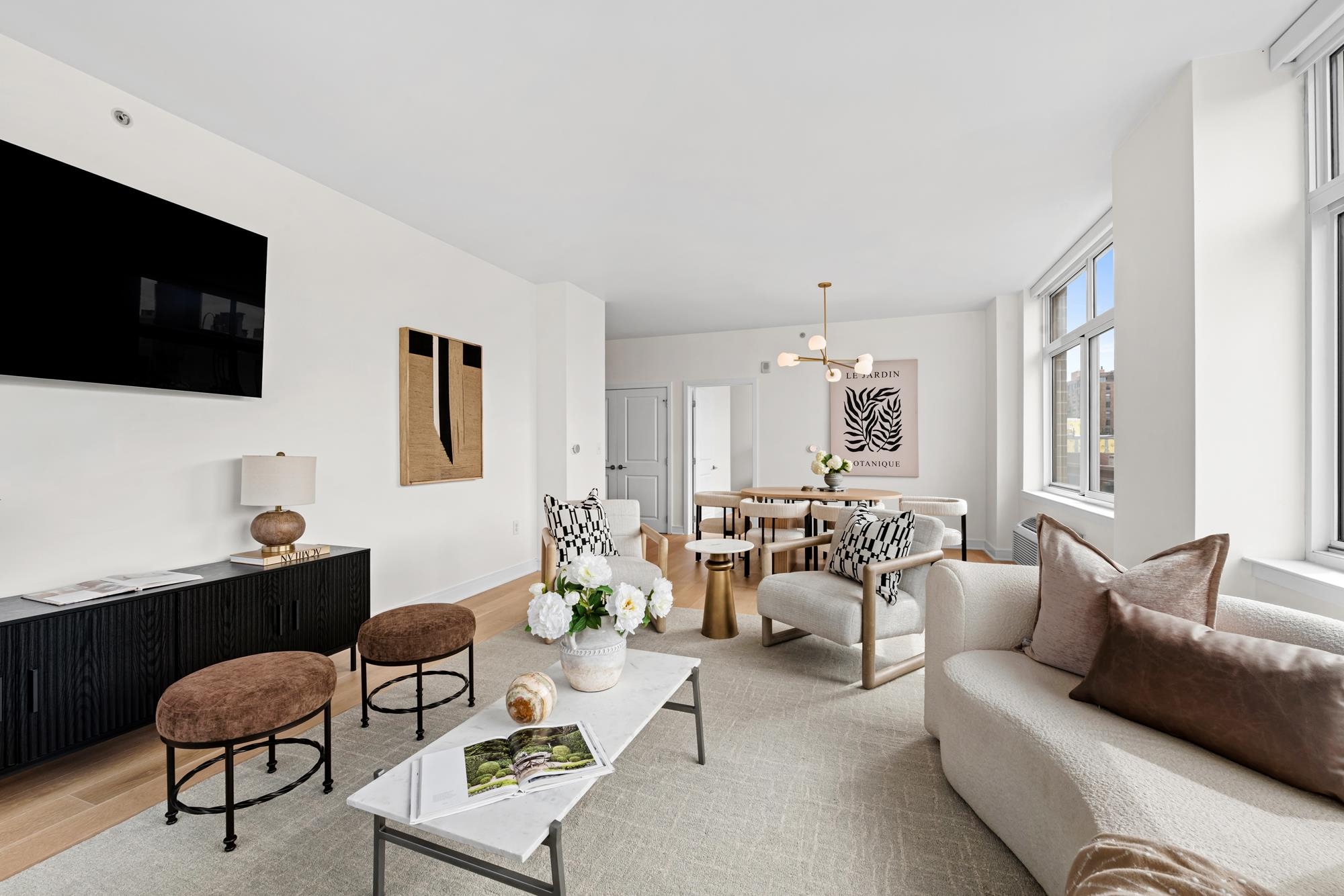 1450 WASHINGTON ST Unit: 516