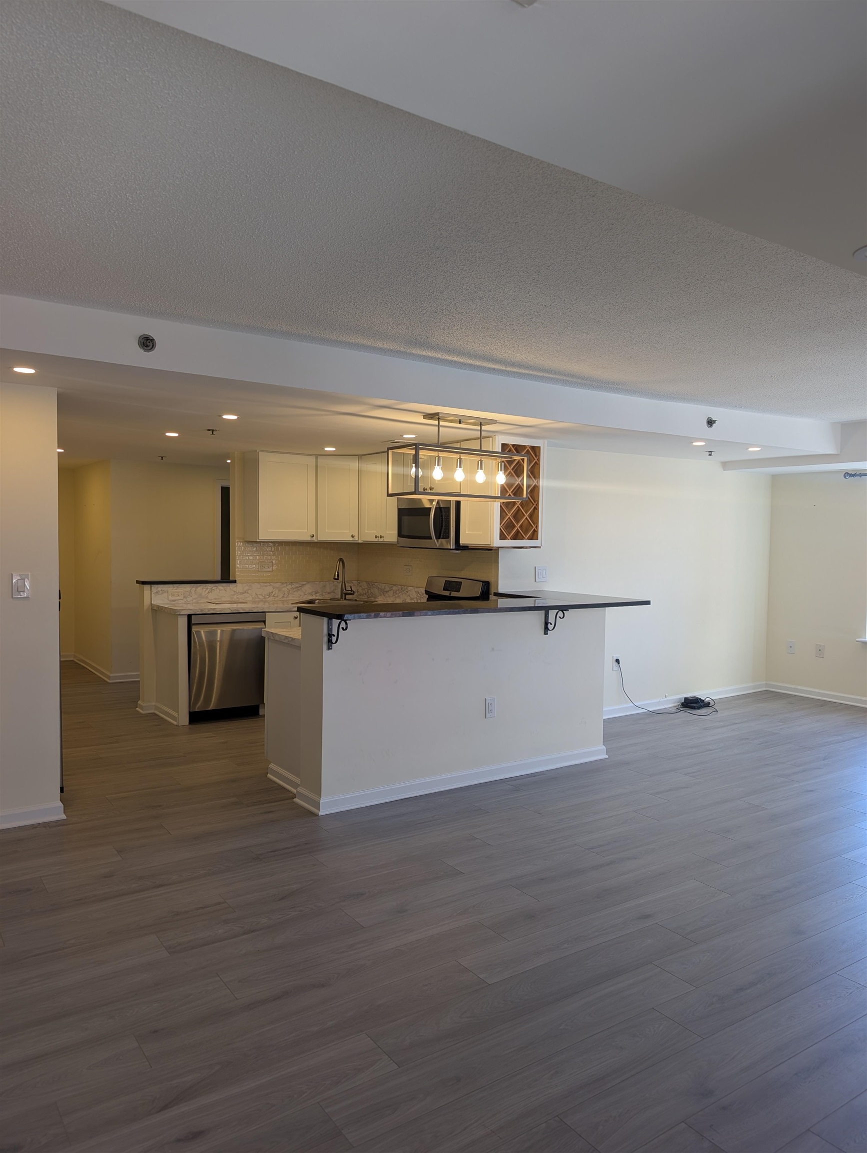 700 1ST ST Unit: 6A