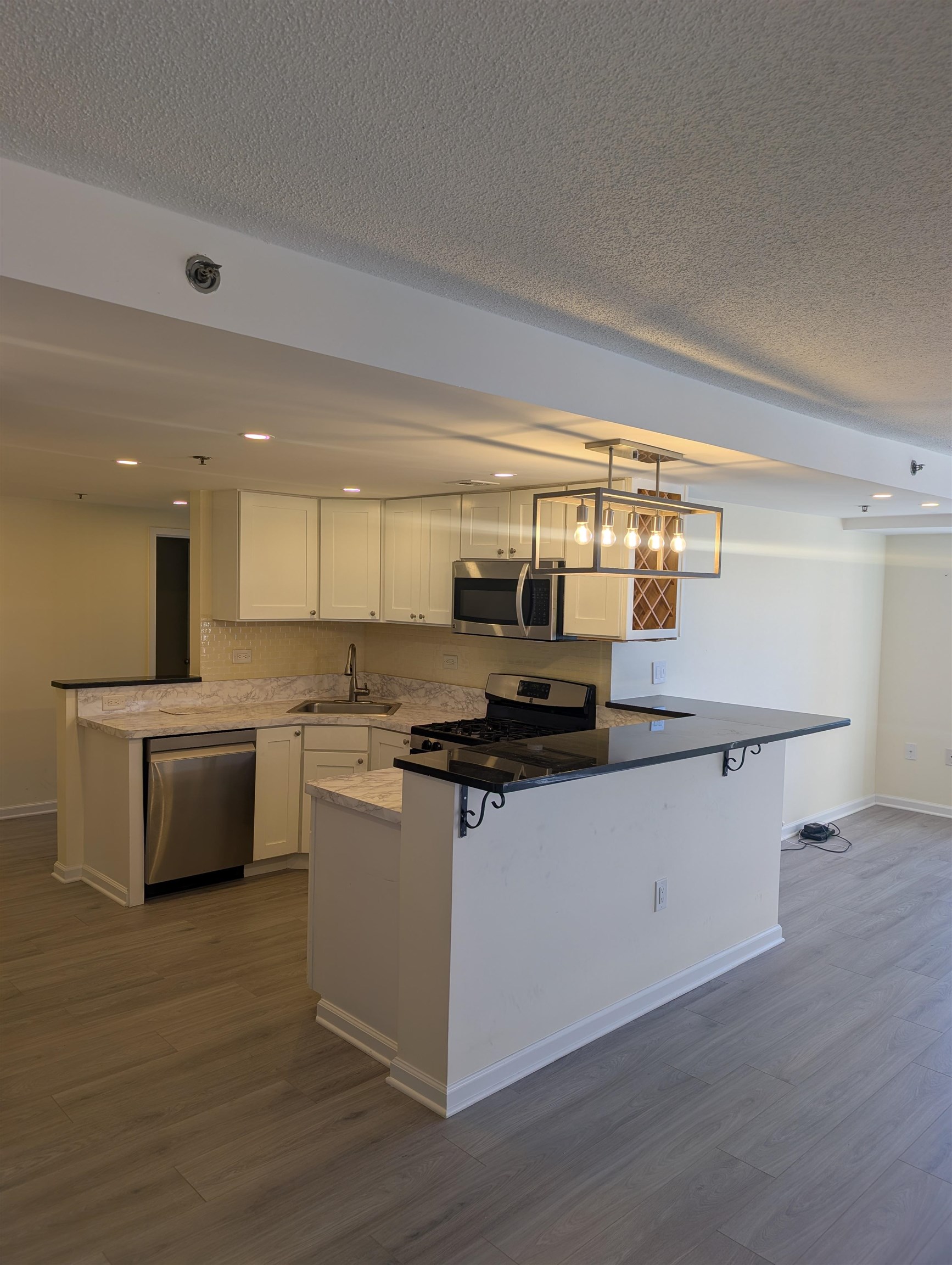 700 1ST ST Unit: 6A