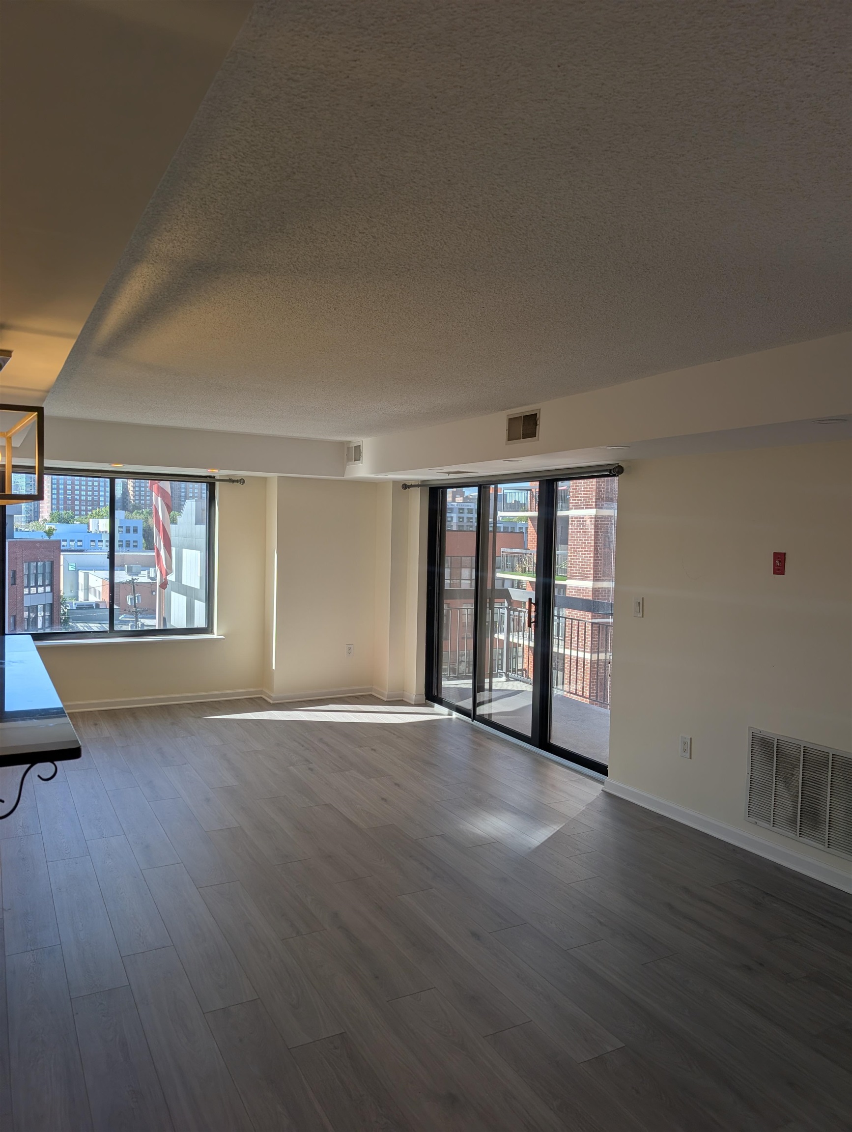 700 1ST ST Unit: 6A