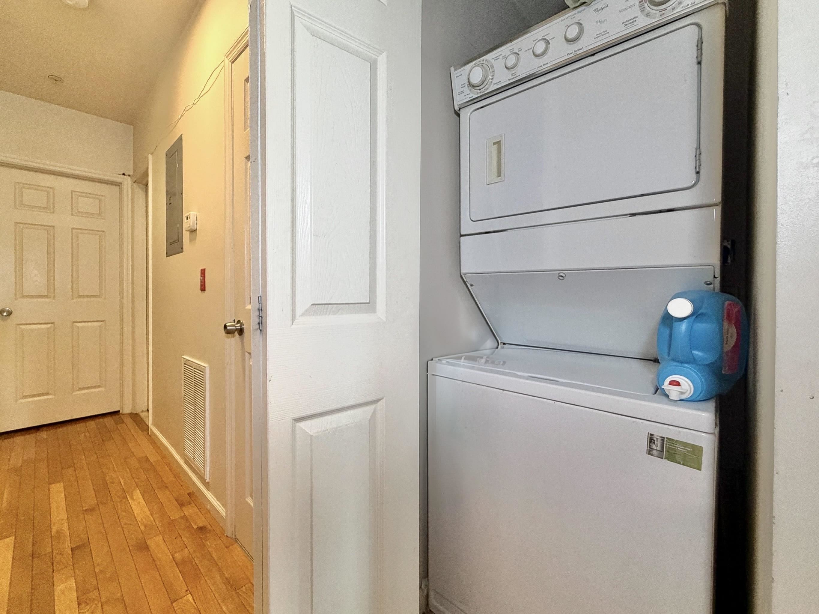 86 MONROE ST Unit: 3R