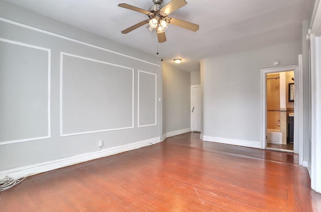 57 CORBIN AVE Unit: 21