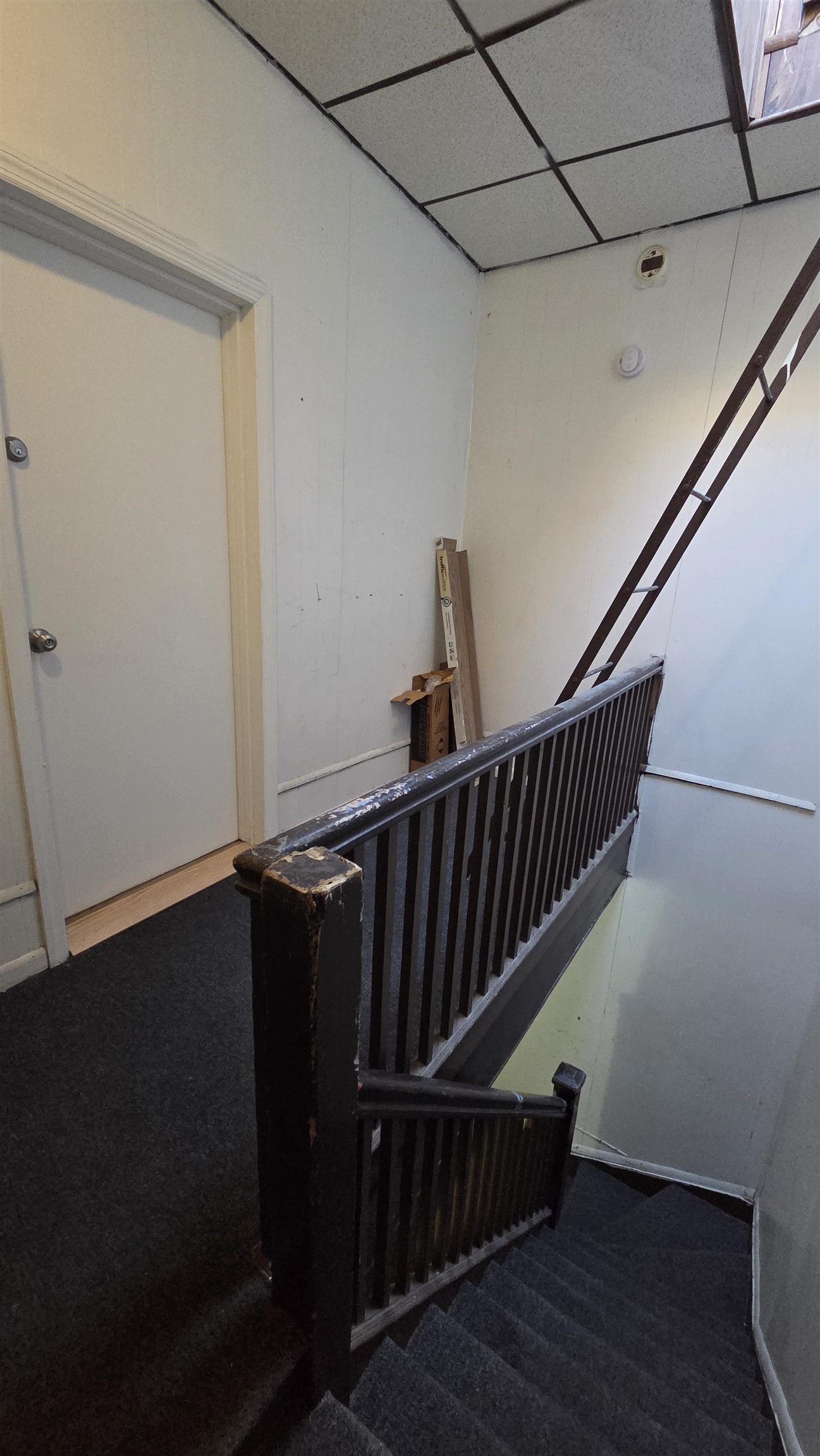 471 CENTRAL AVE Unit: 2