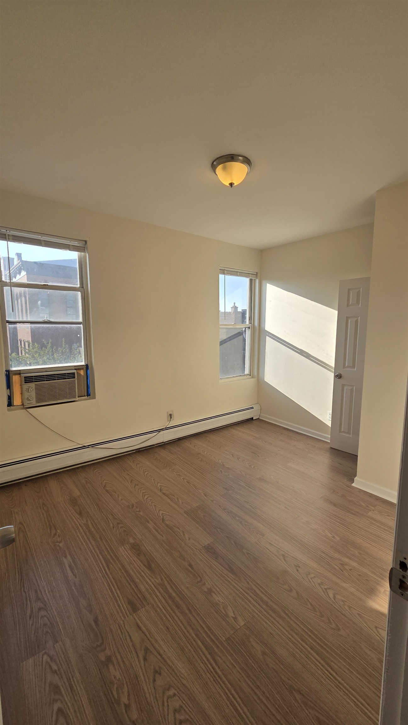 471 CENTRAL AVE Unit: 2