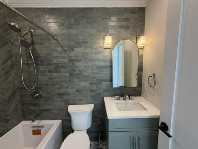 406 COURT ST Unit: 501