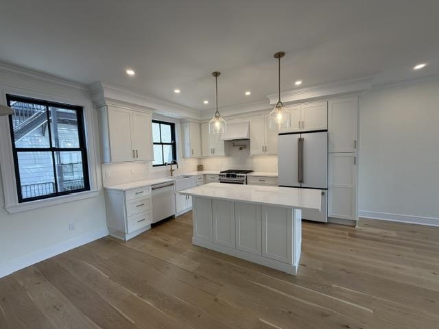 406 COURT ST Unit: 501