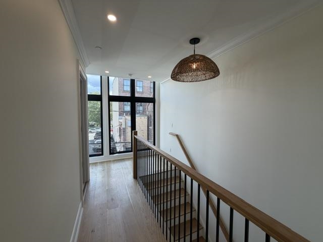 406 COURT ST Unit: 501