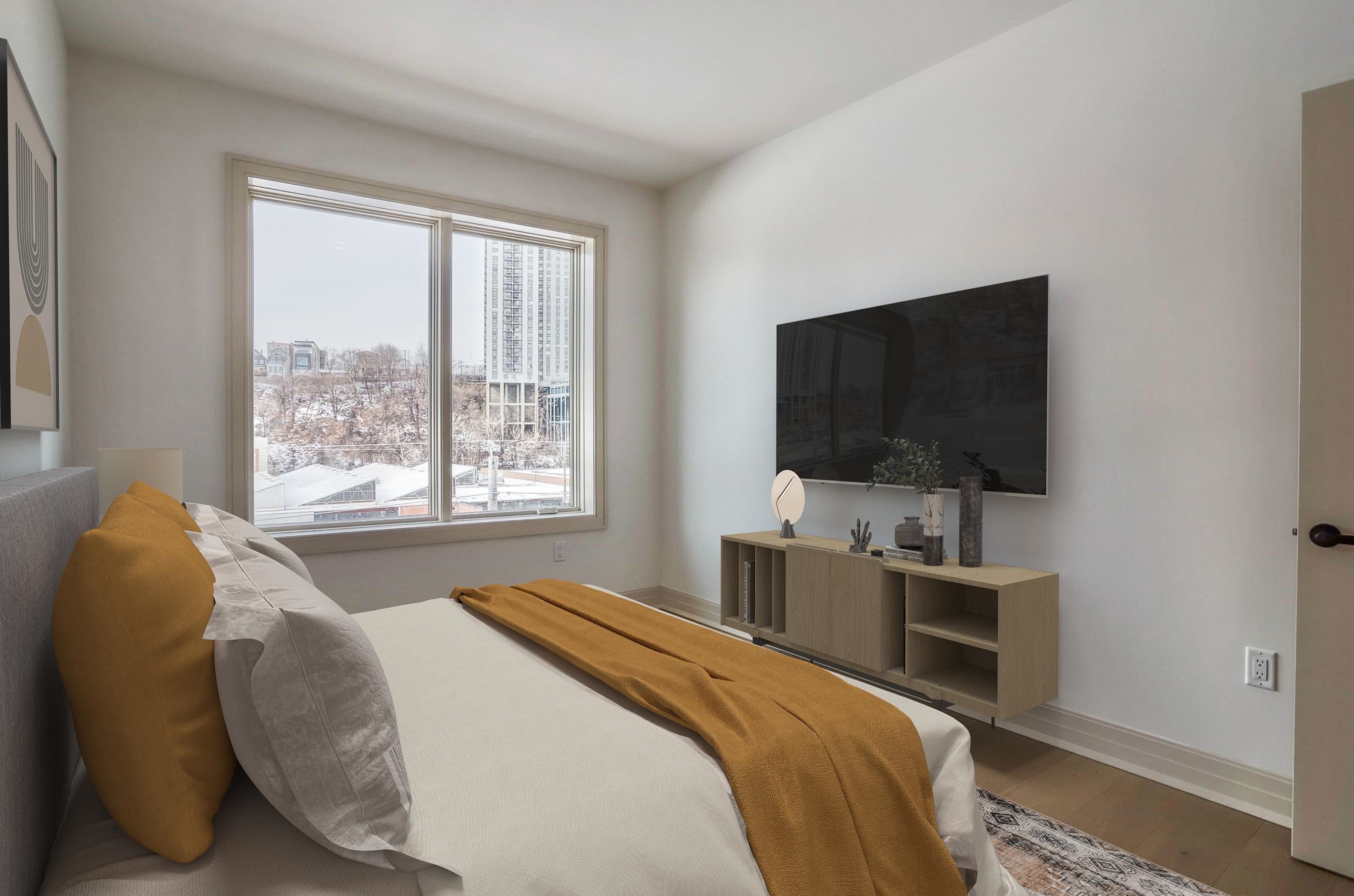 921 MADISON ST Unit: 608