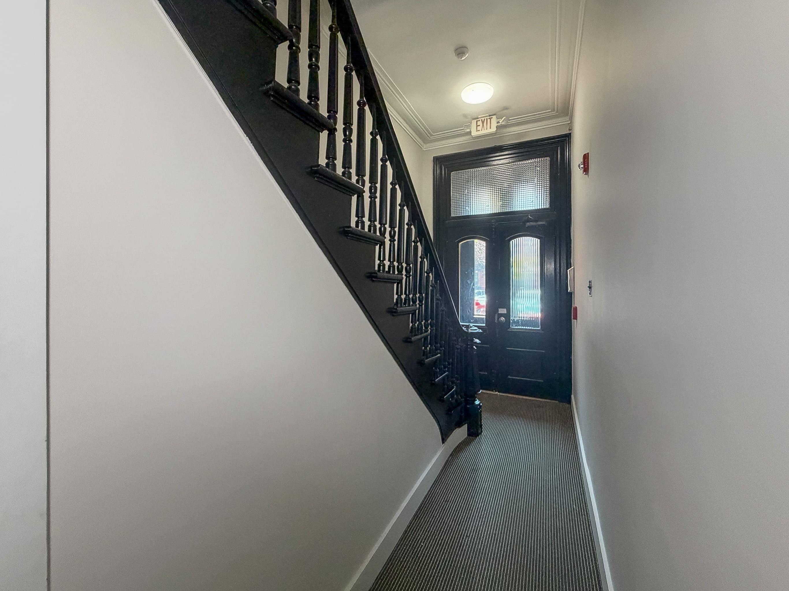 824 WASHINGTON ST Unit: 4