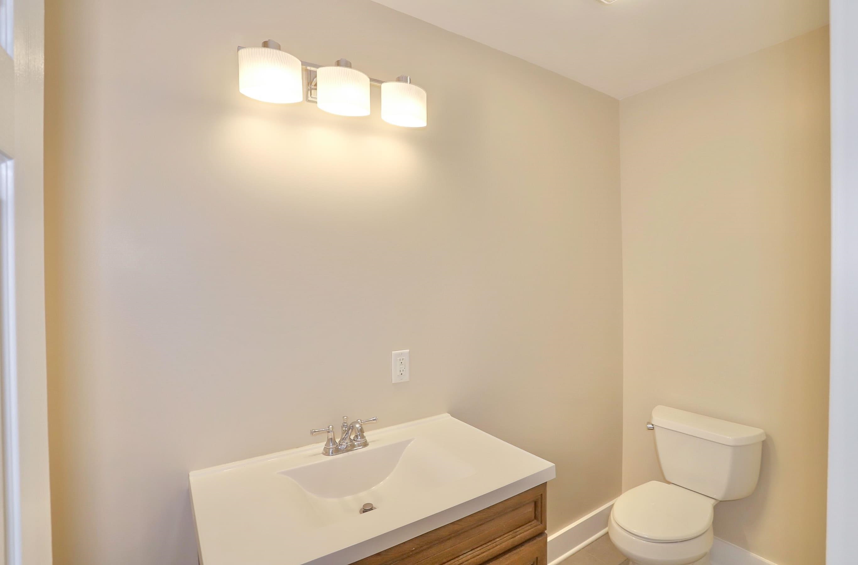824 WASHINGTON ST Unit: 2