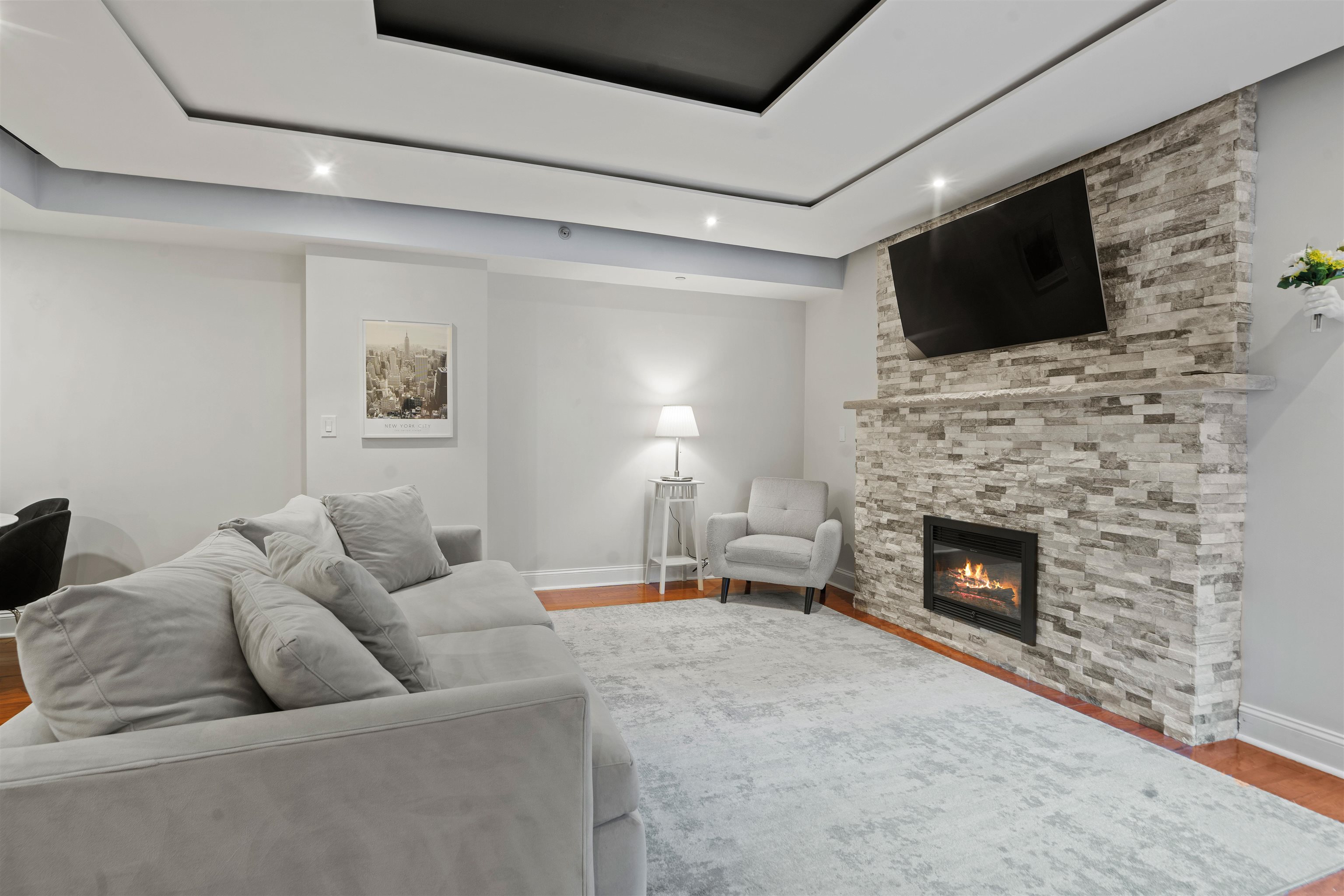 4301 PARK AVE Unit: 7F