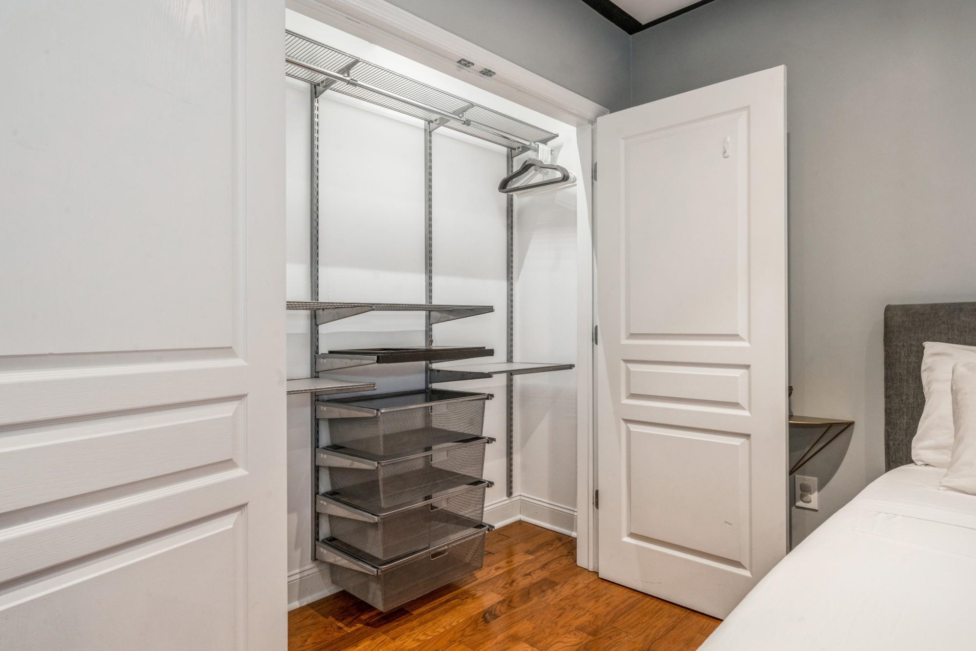 4301 PARK AVE Unit: 7F
