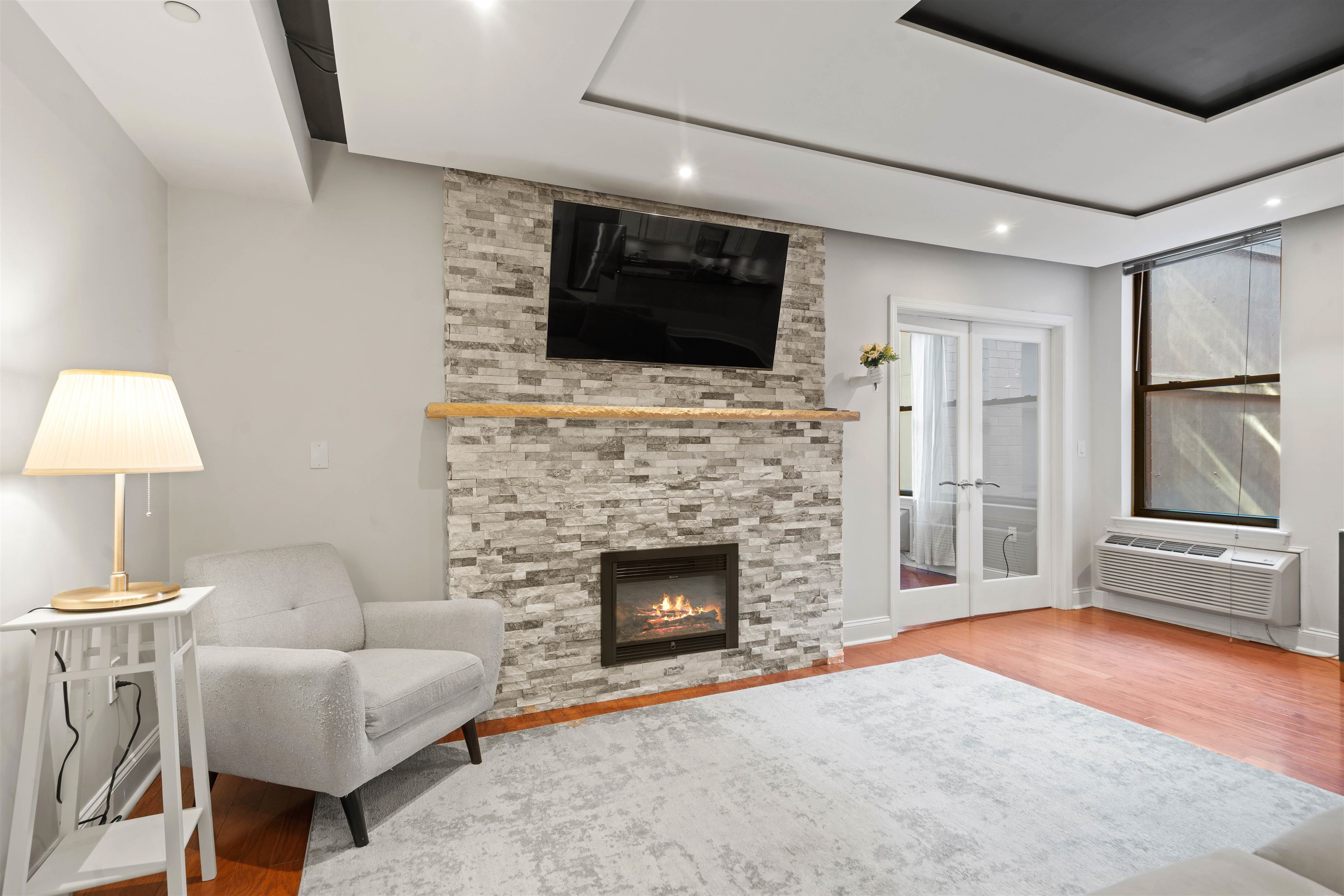 4301 PARK AVE Unit: 7F