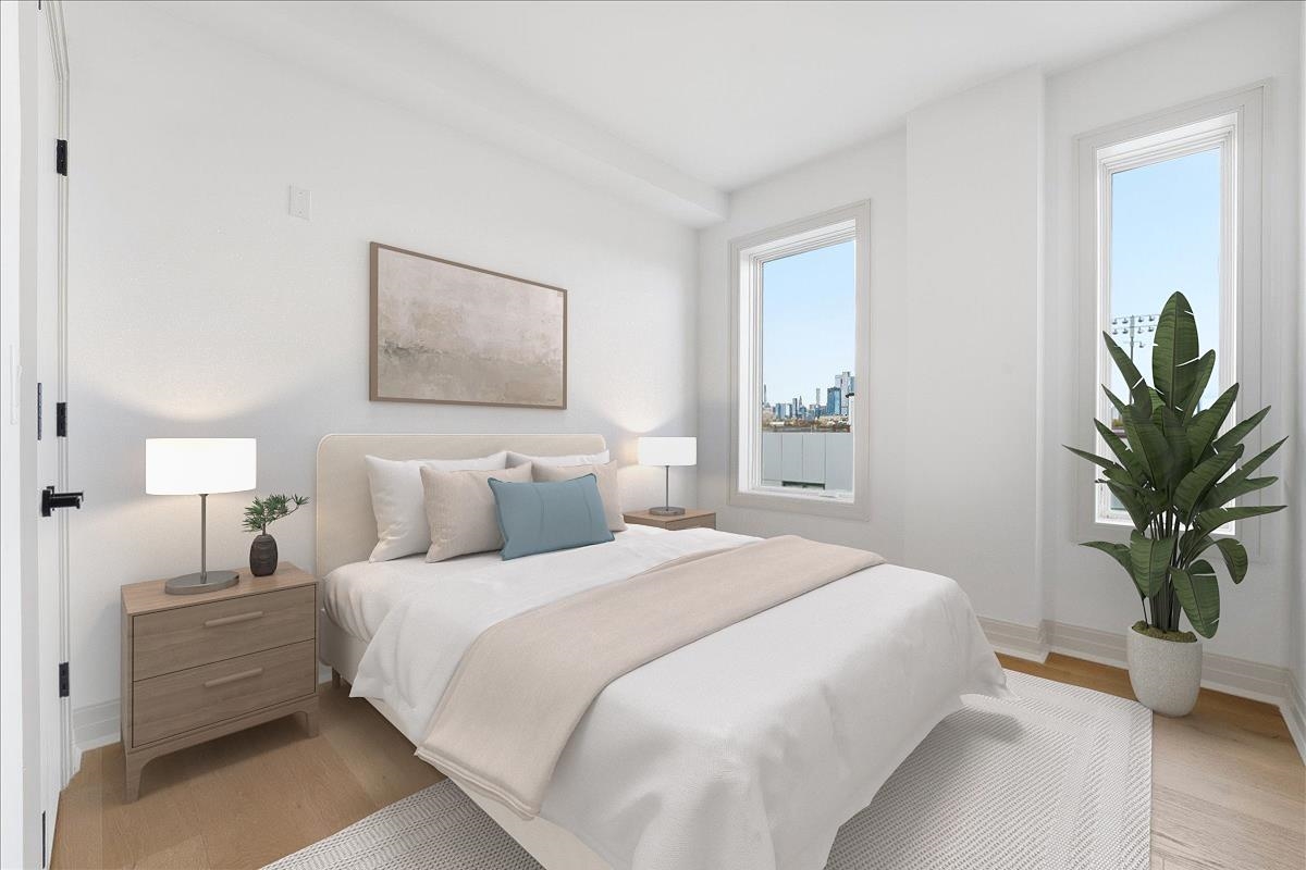 931 MADISON ST Unit: 304