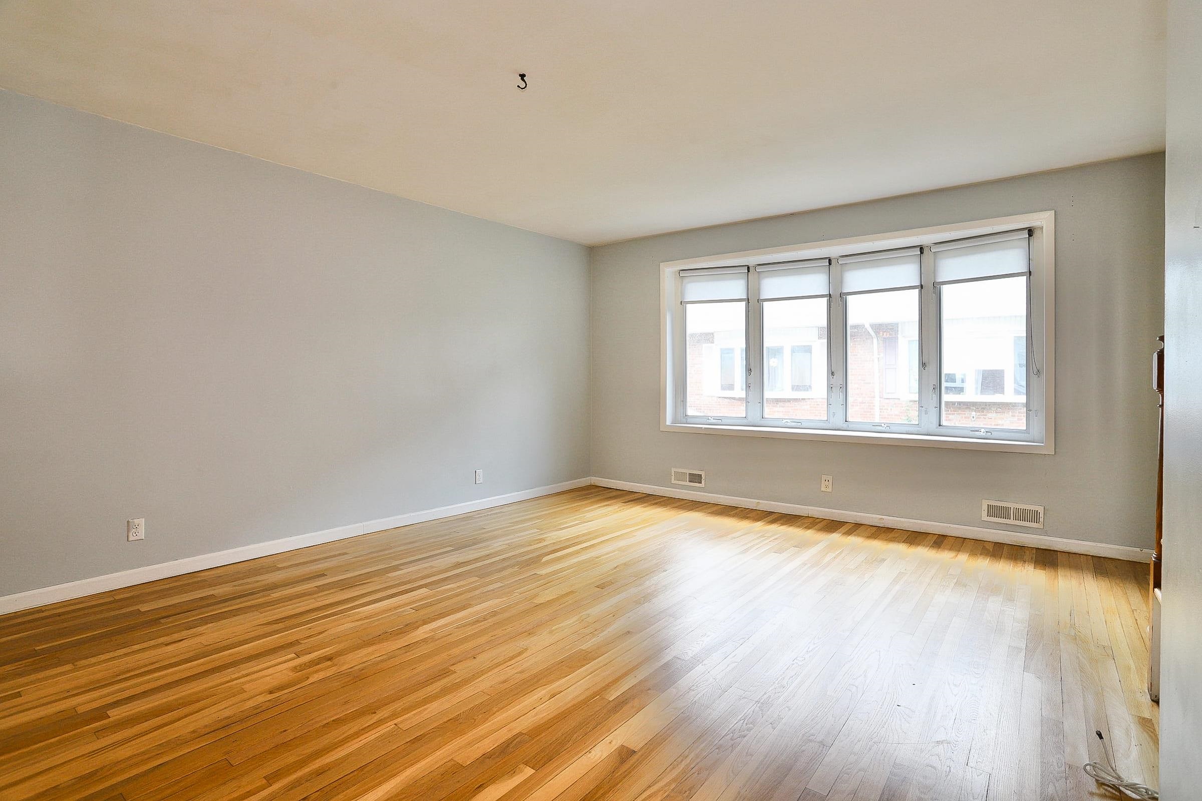 9 ELNA CT