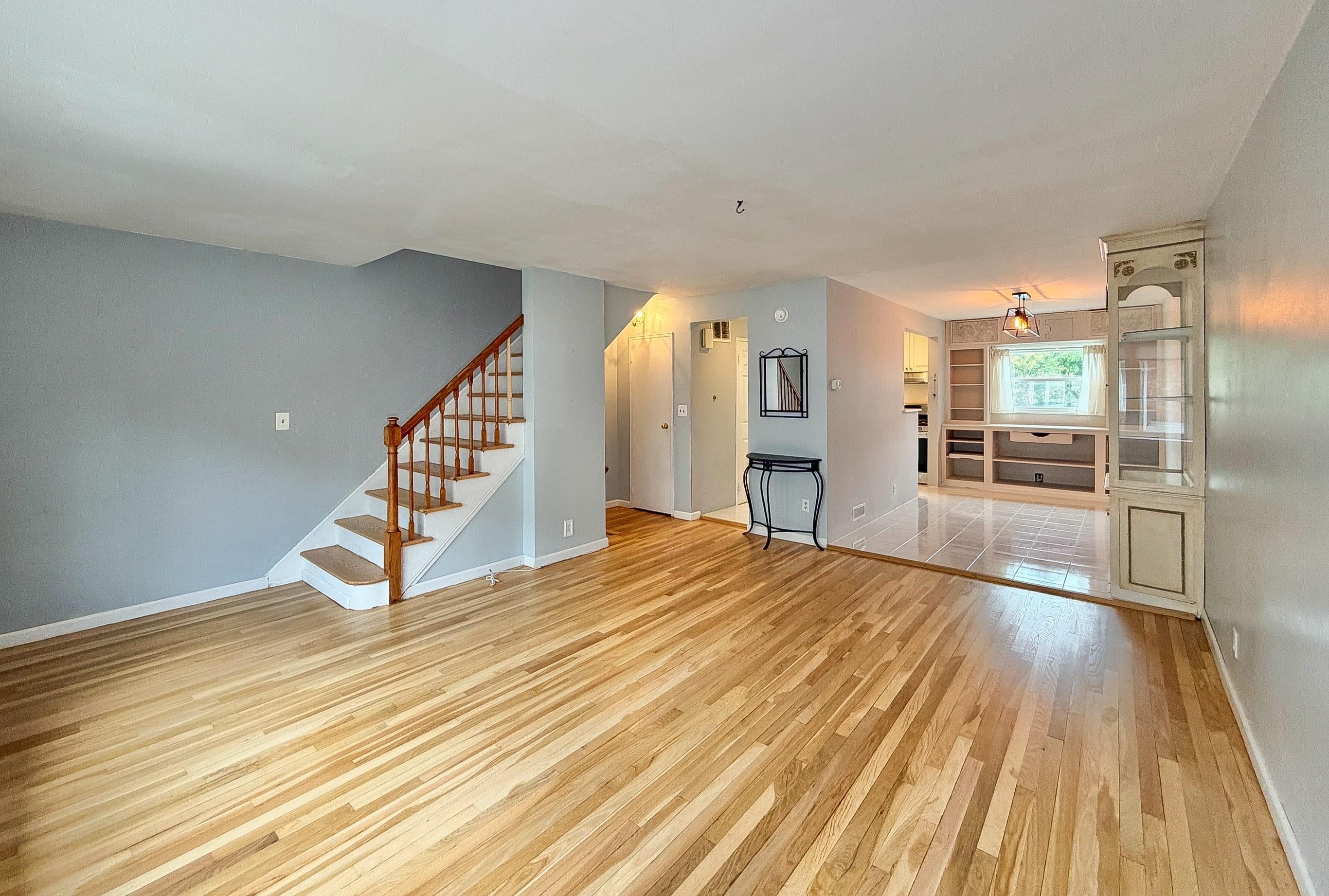 9 ELNA CT