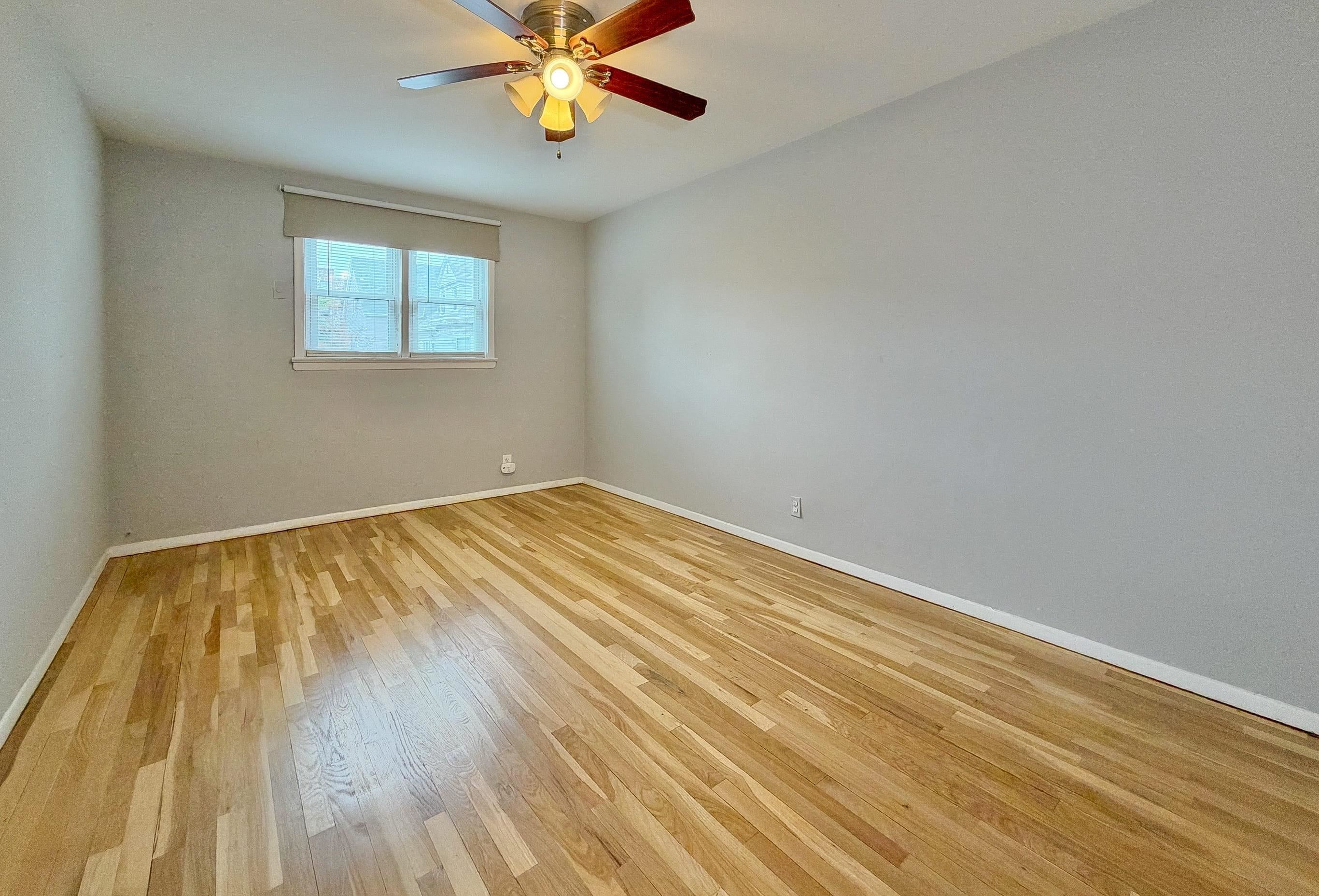 9 ELNA CT
