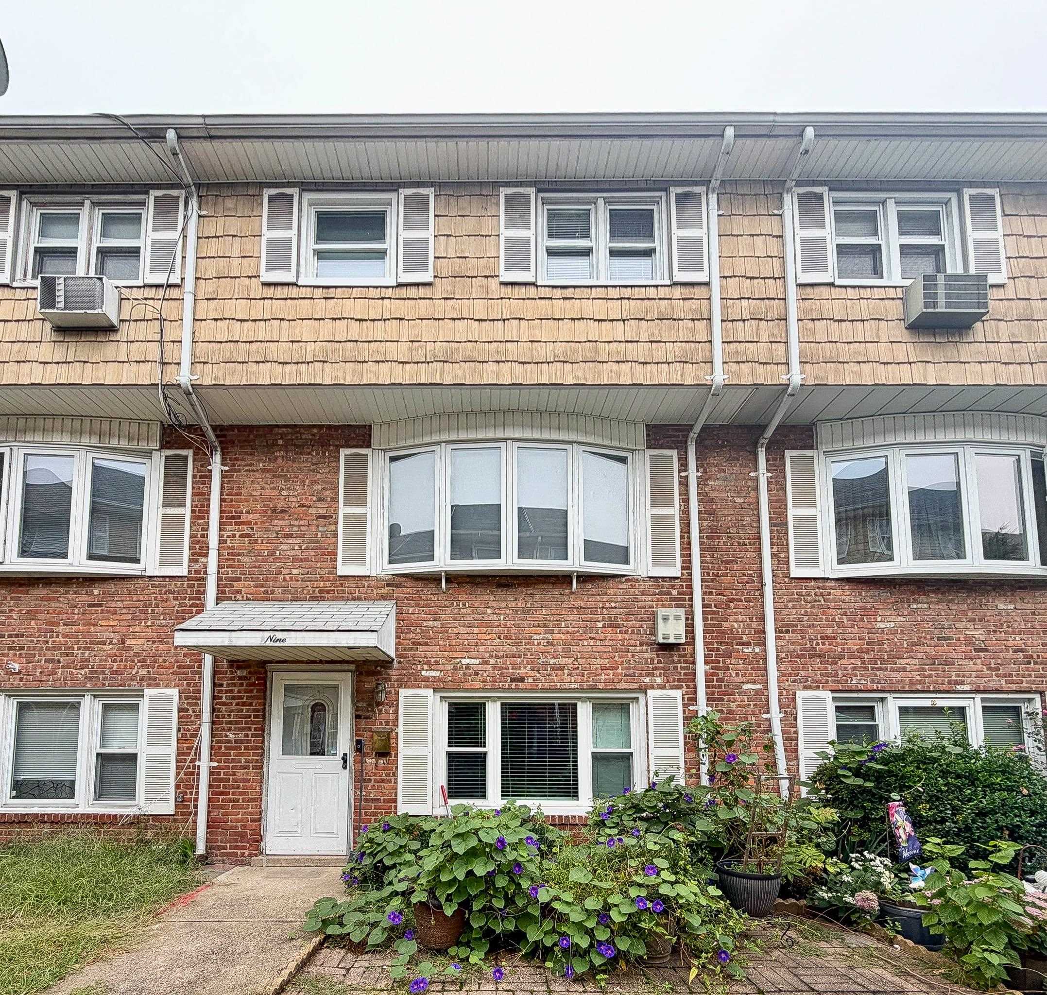 9 ELNA CT