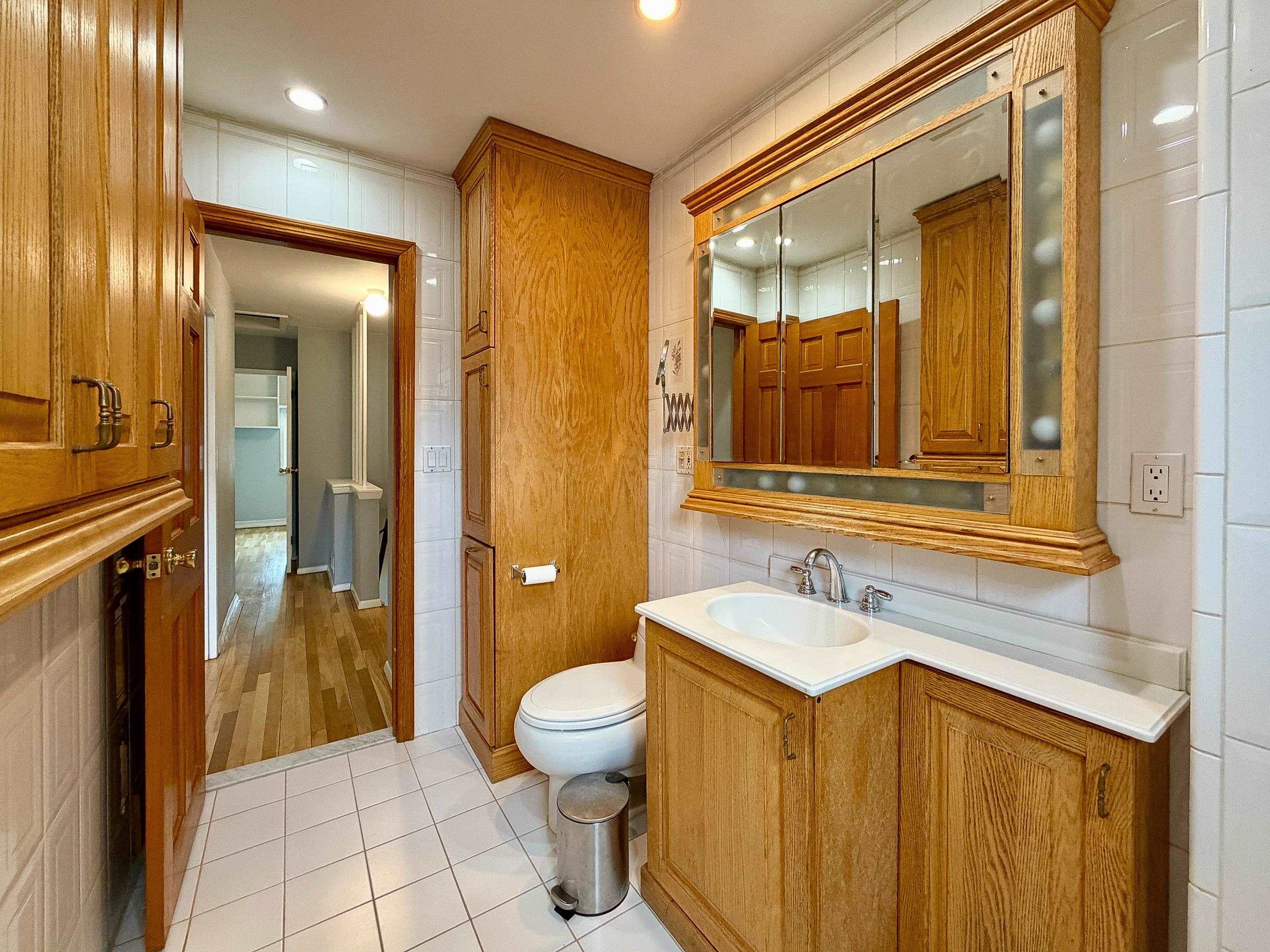 9 ELNA CT