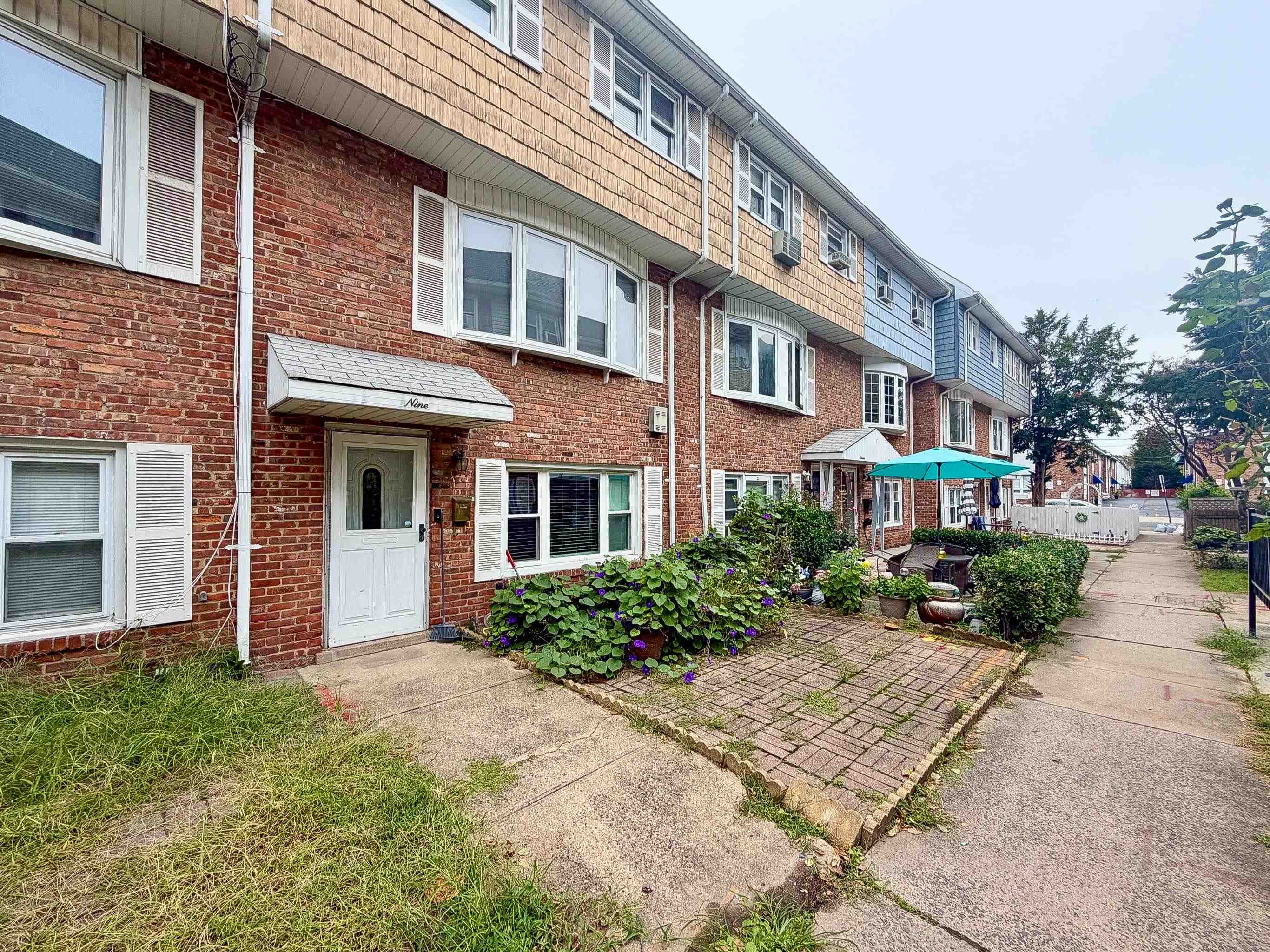 9 ELNA CT