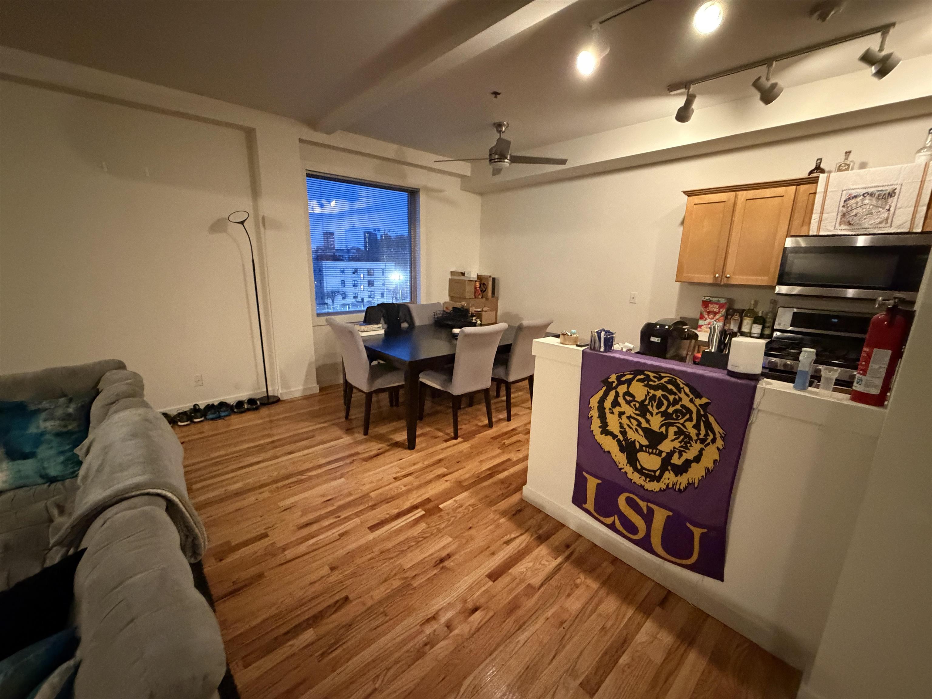 1017 JEFFERSON ST Unit: 314