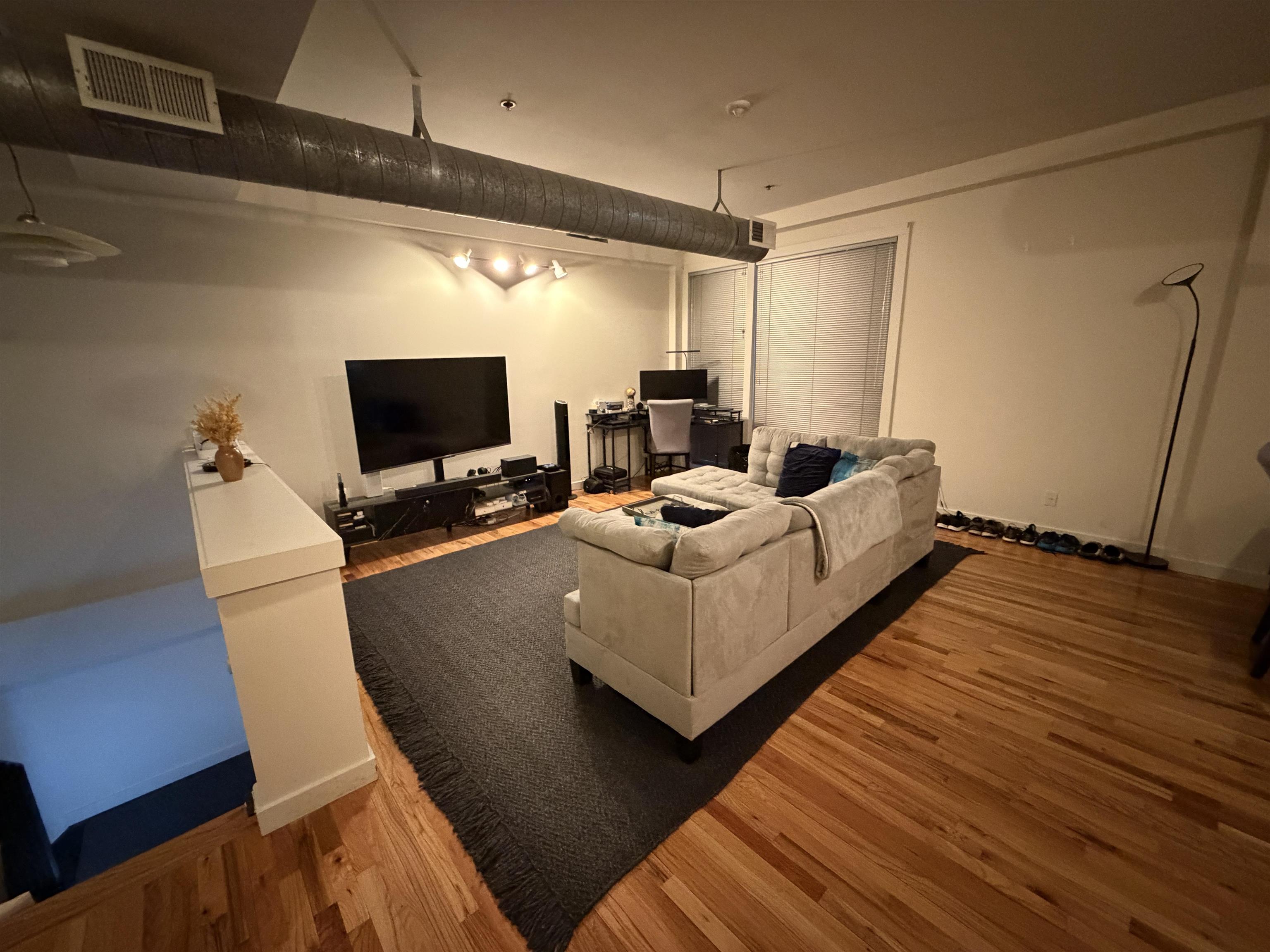 1017 JEFFERSON ST Unit: 314