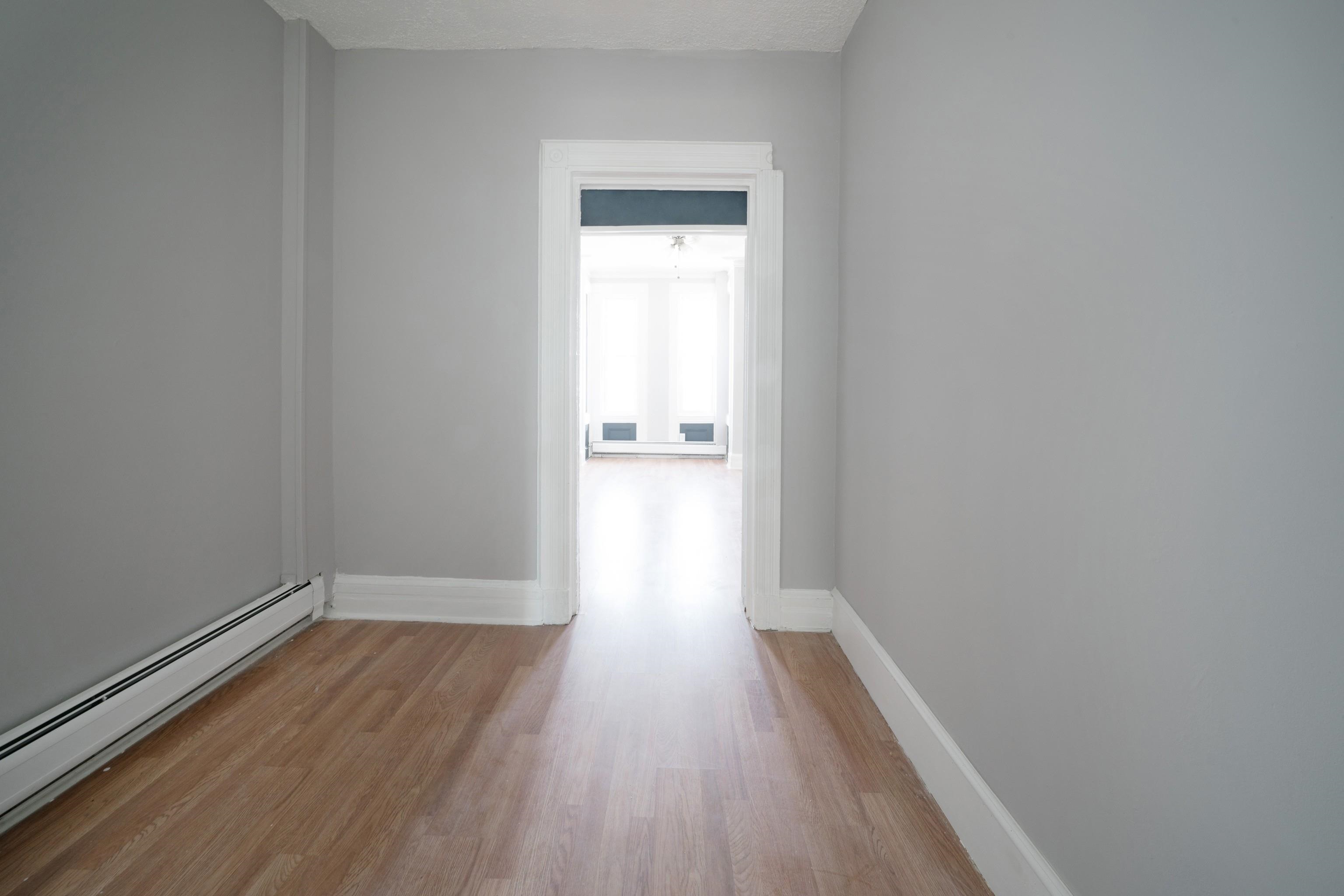 139 HOPKINS AVE Unit: 3R (6)