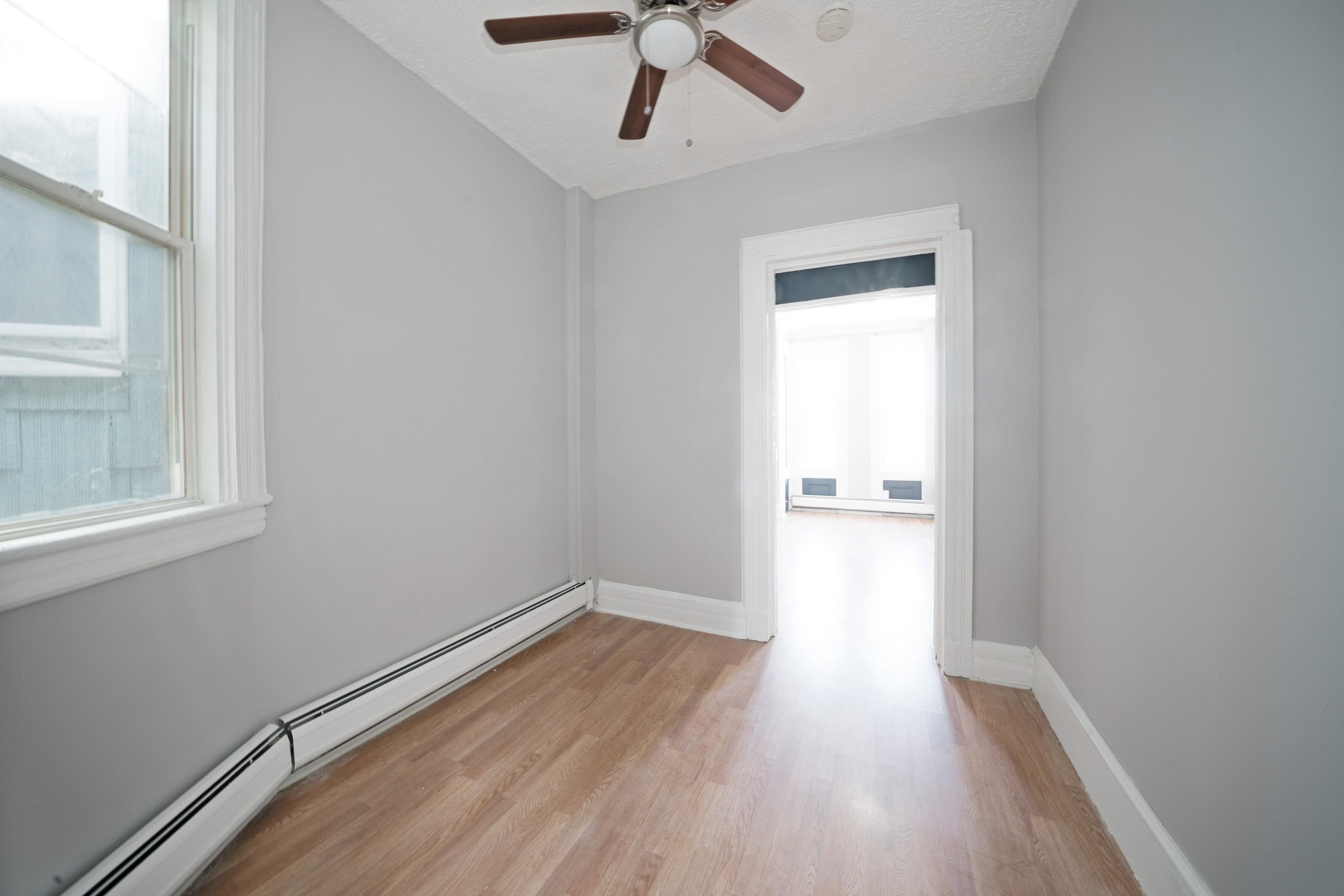 139 HOPKINS AVE Unit: 3R (6)