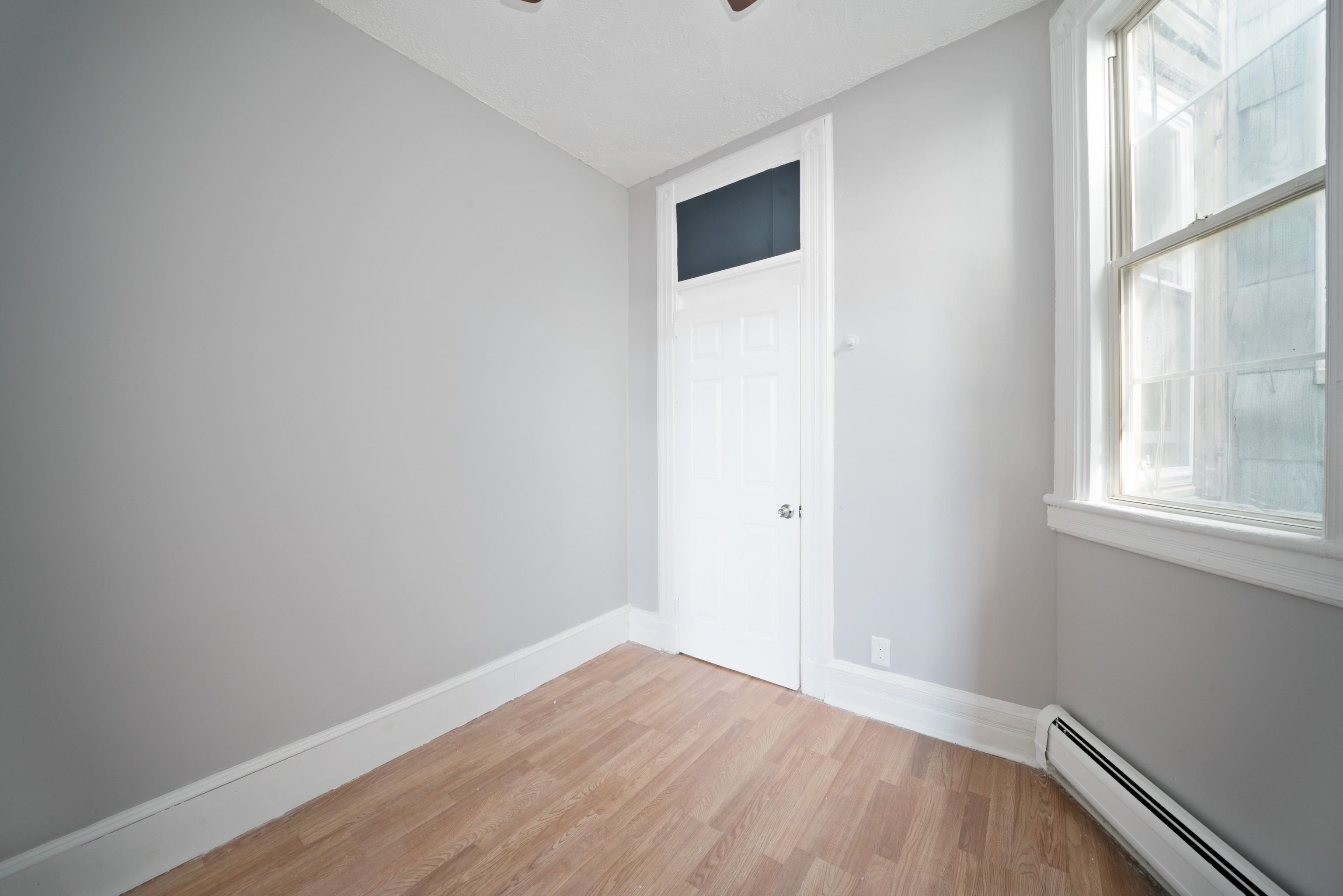 139 HOPKINS AVE Unit: 3R (6)