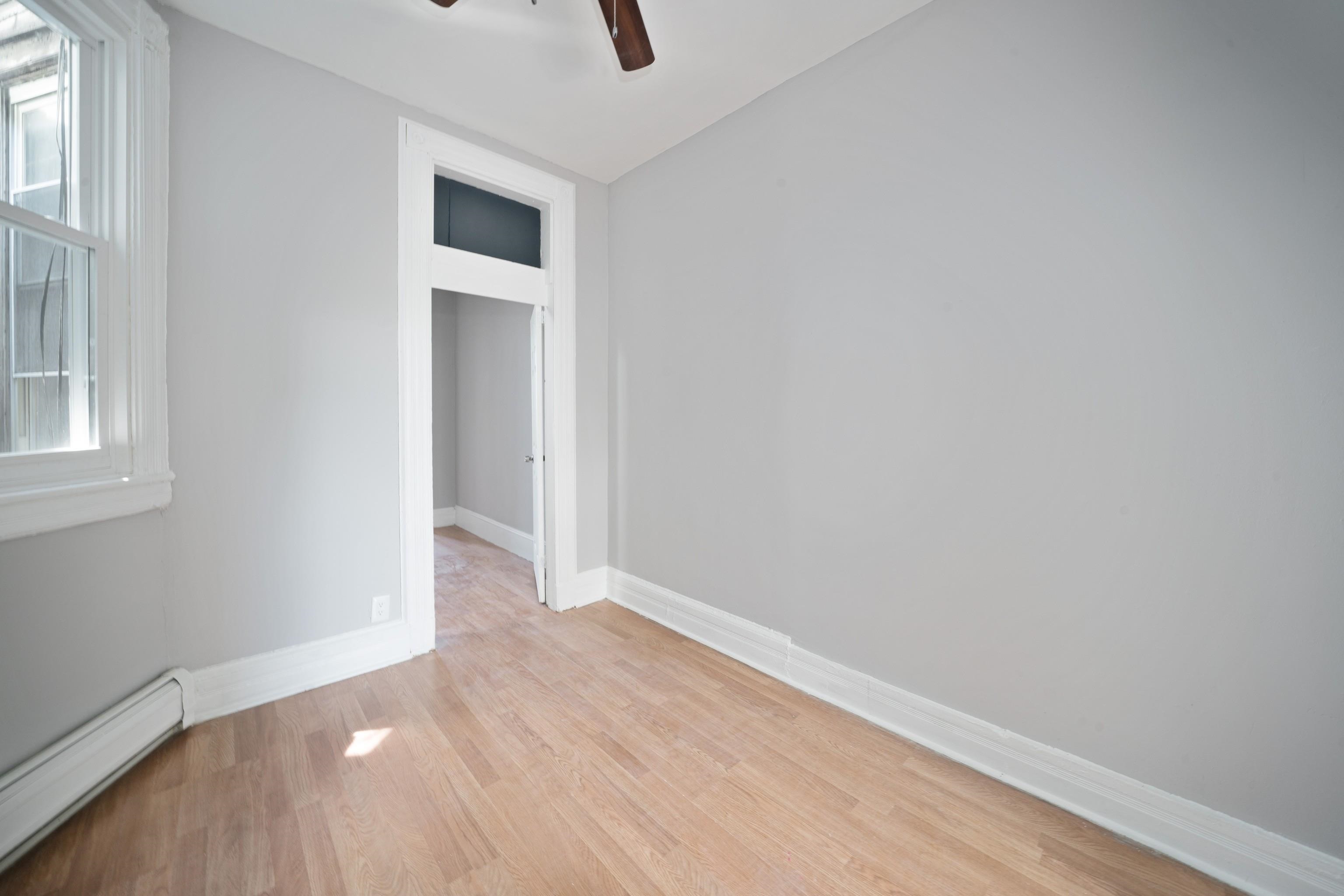 139 HOPKINS AVE Unit: 3R (6)