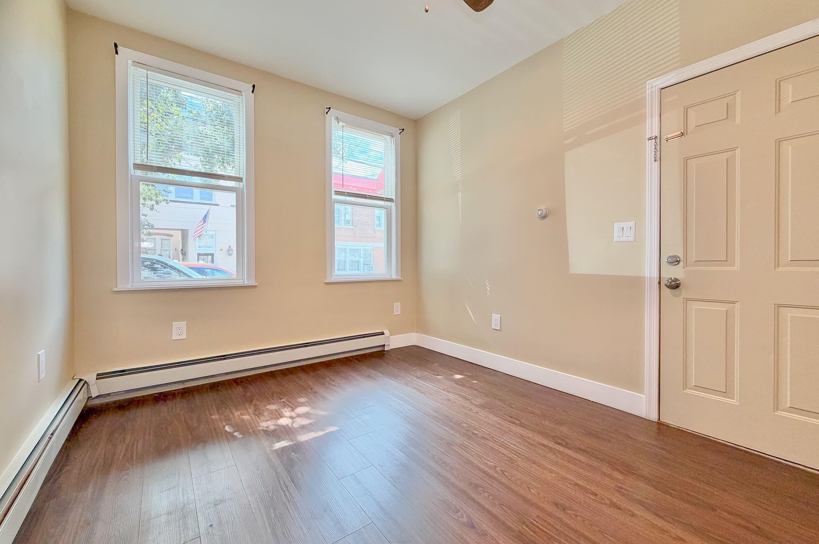 120 68TH ST Unit: 1