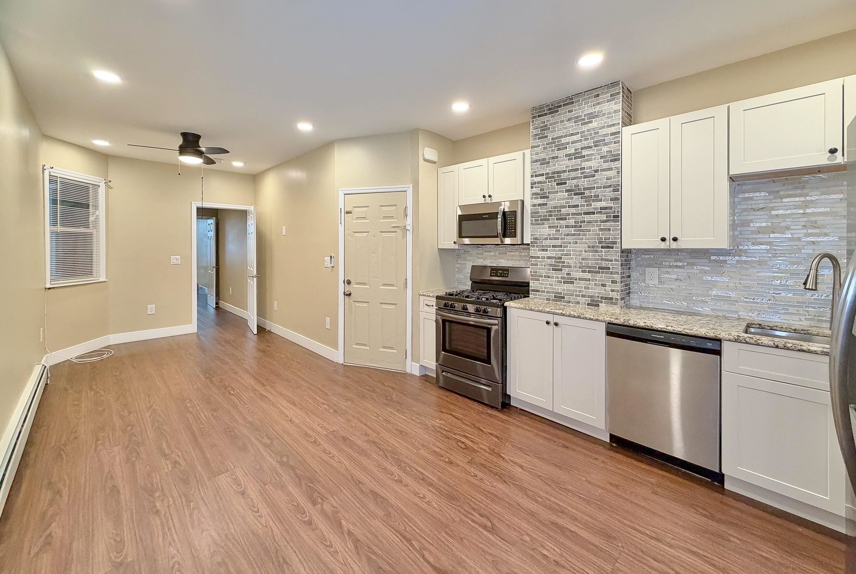 120 68TH ST Unit: 1