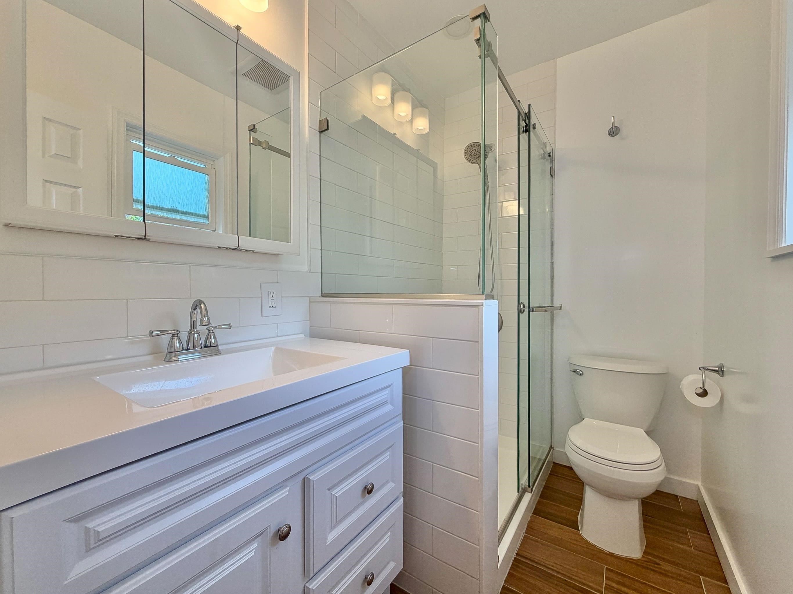 120 68TH ST Unit: 1