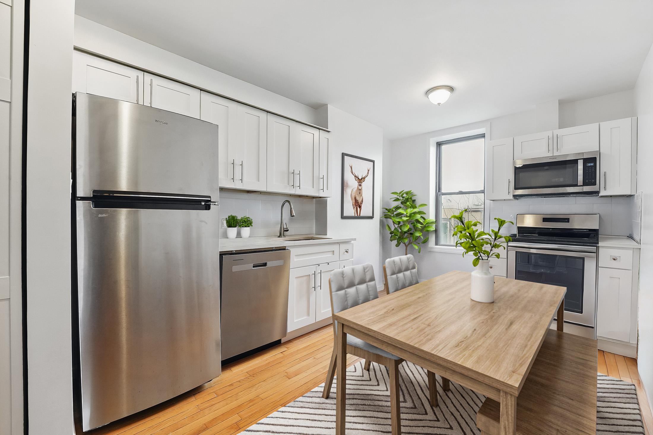 104 HIGHPOINT AVE
