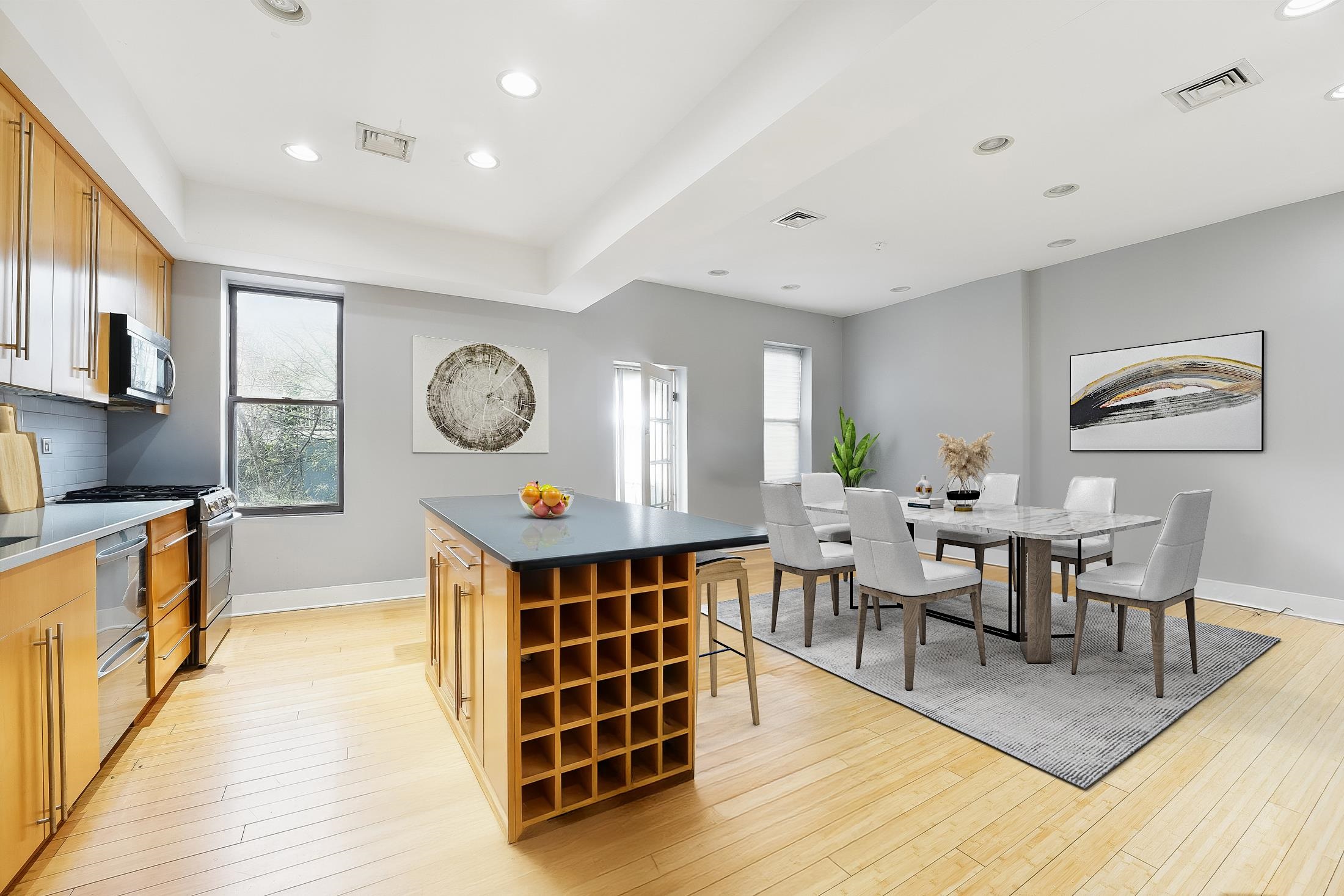 104 HIGHPOINT AVE