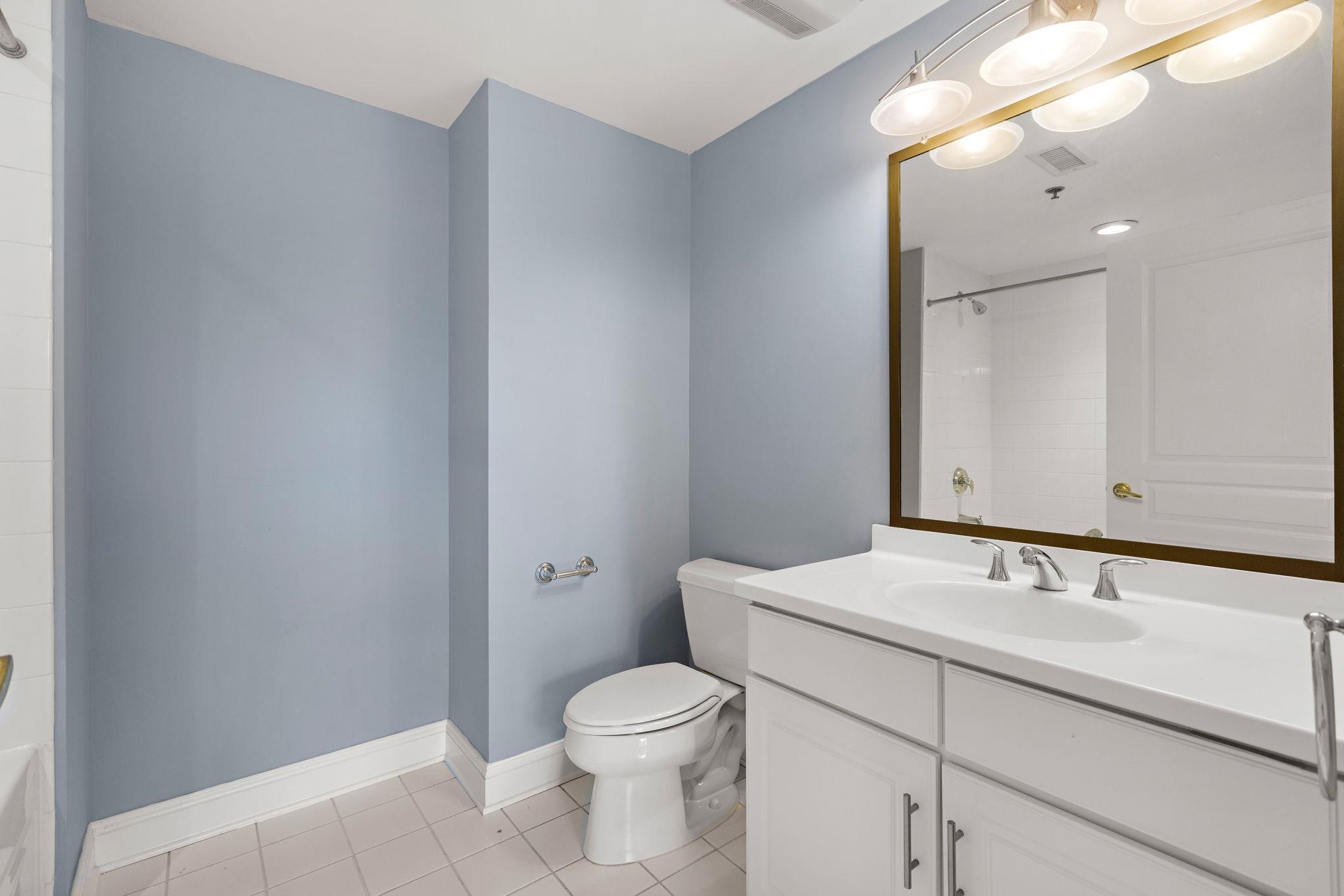70 ADAMS ST Unit: 5F